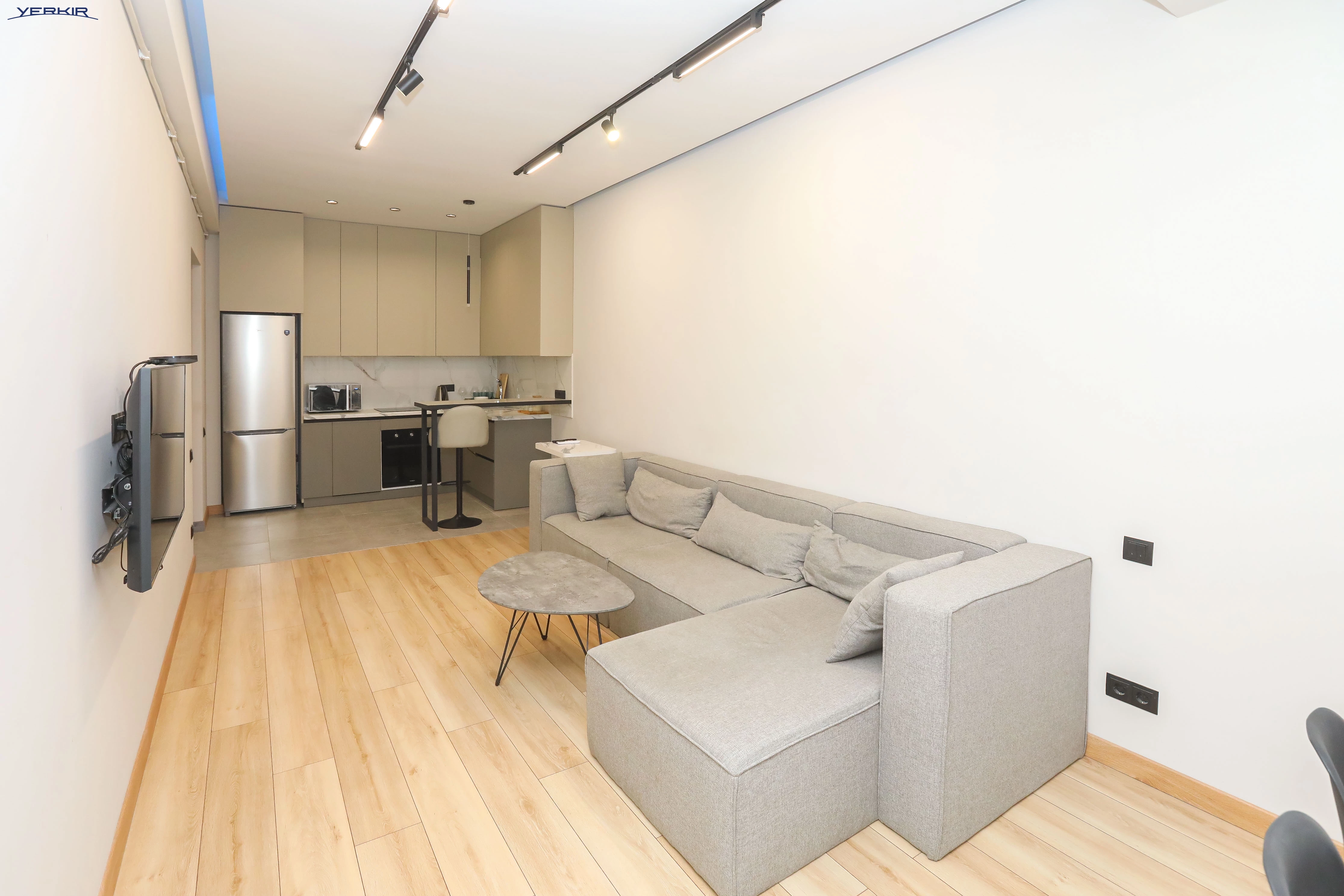 Apartments Code: 10+221020