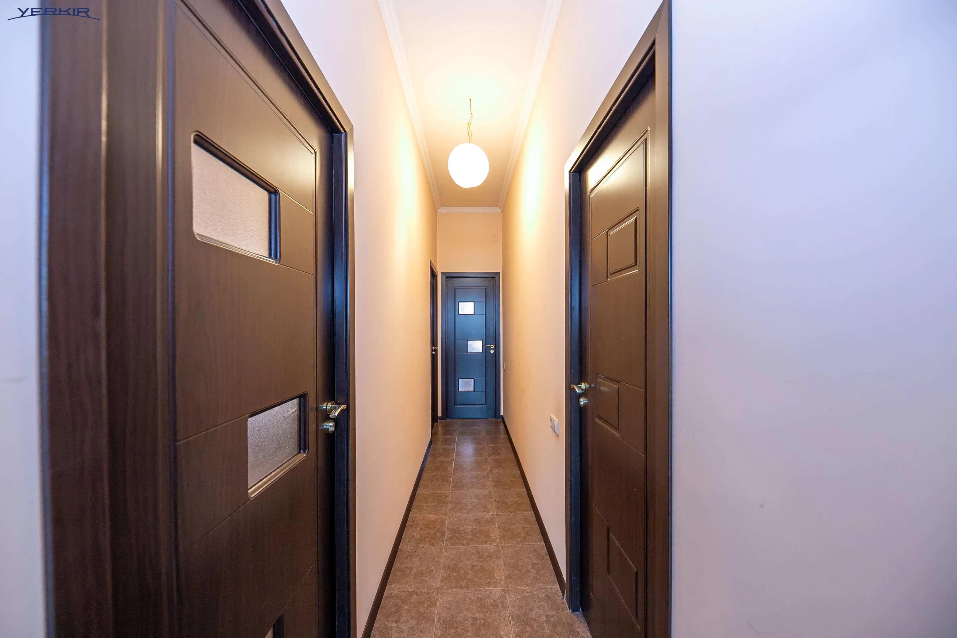 Apartments Code: 5+321677