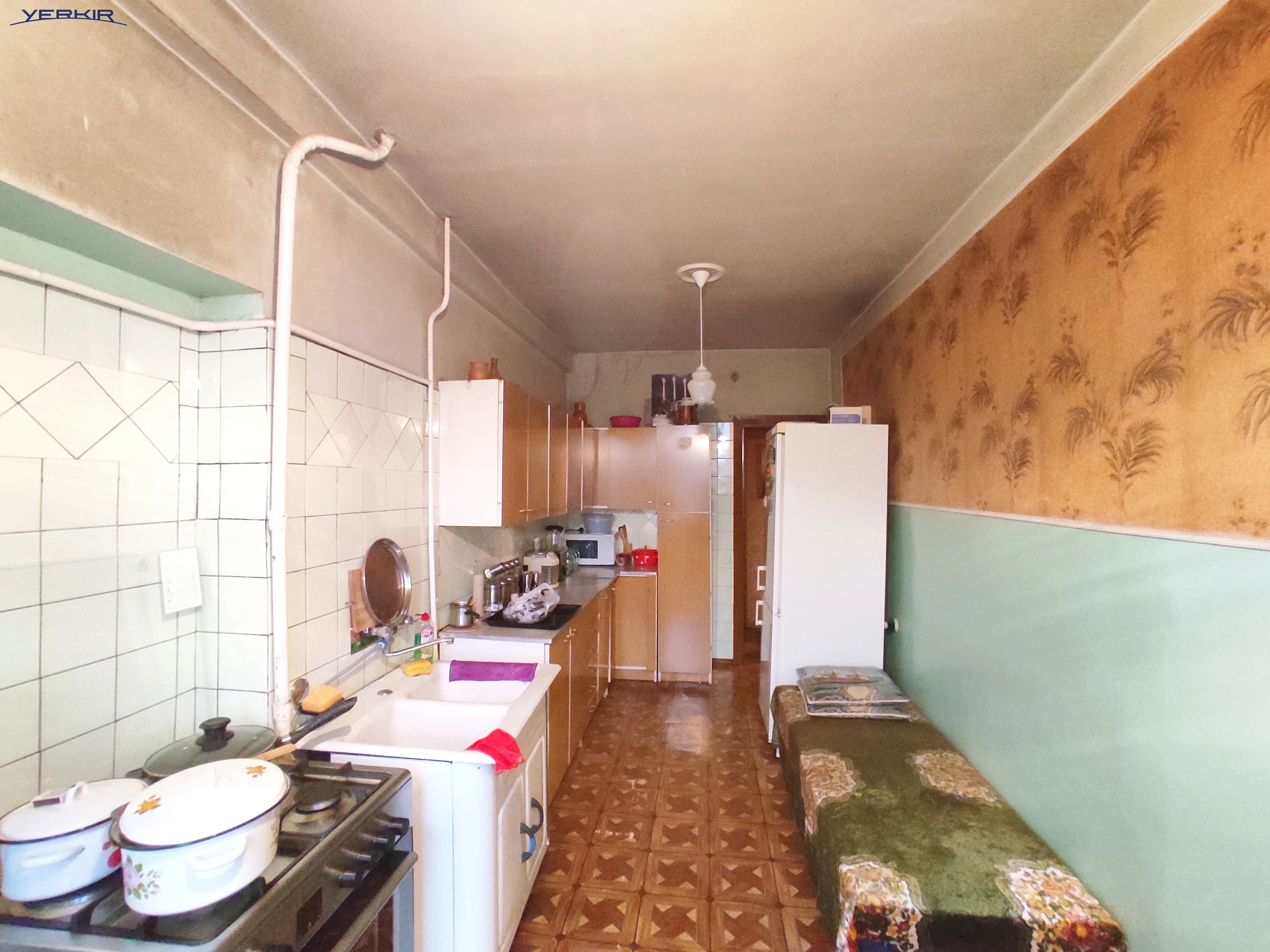 Apartments Code: 10+313681