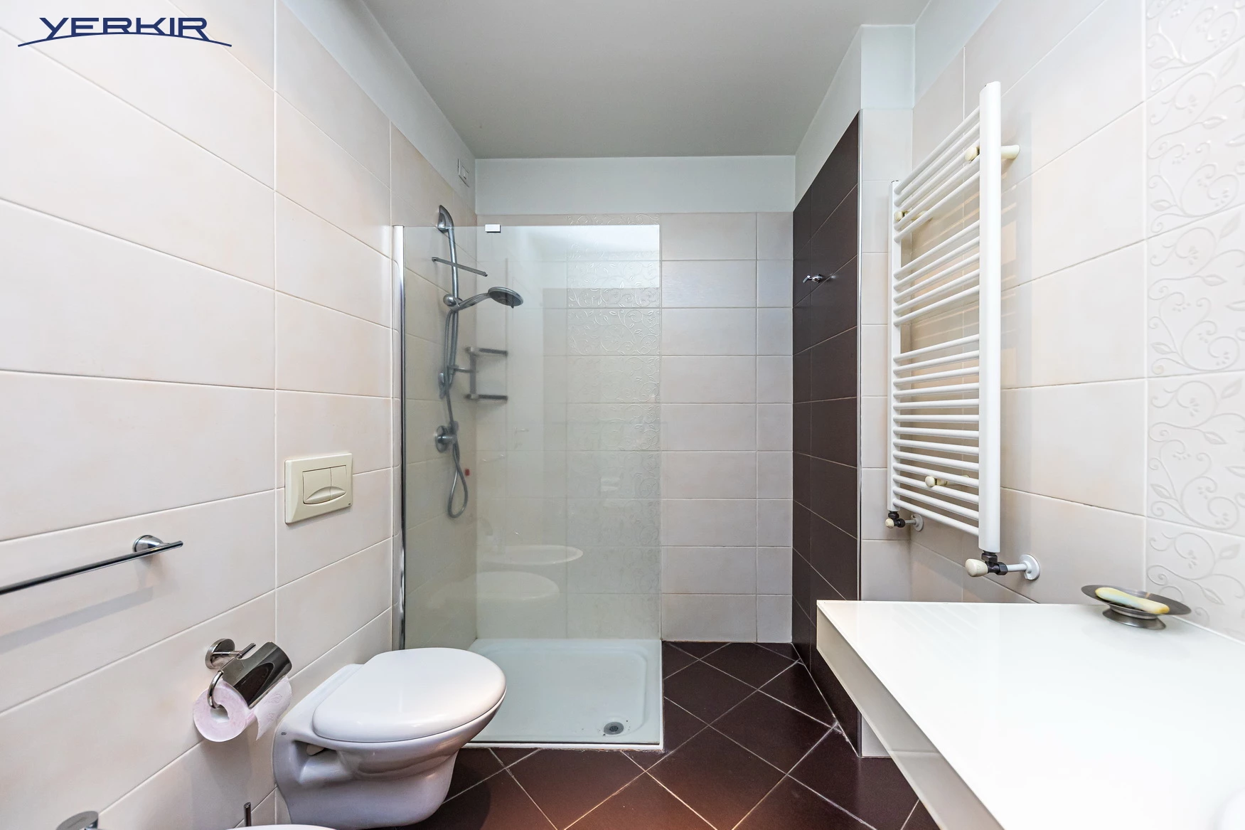 Apartments Code: 5+217211