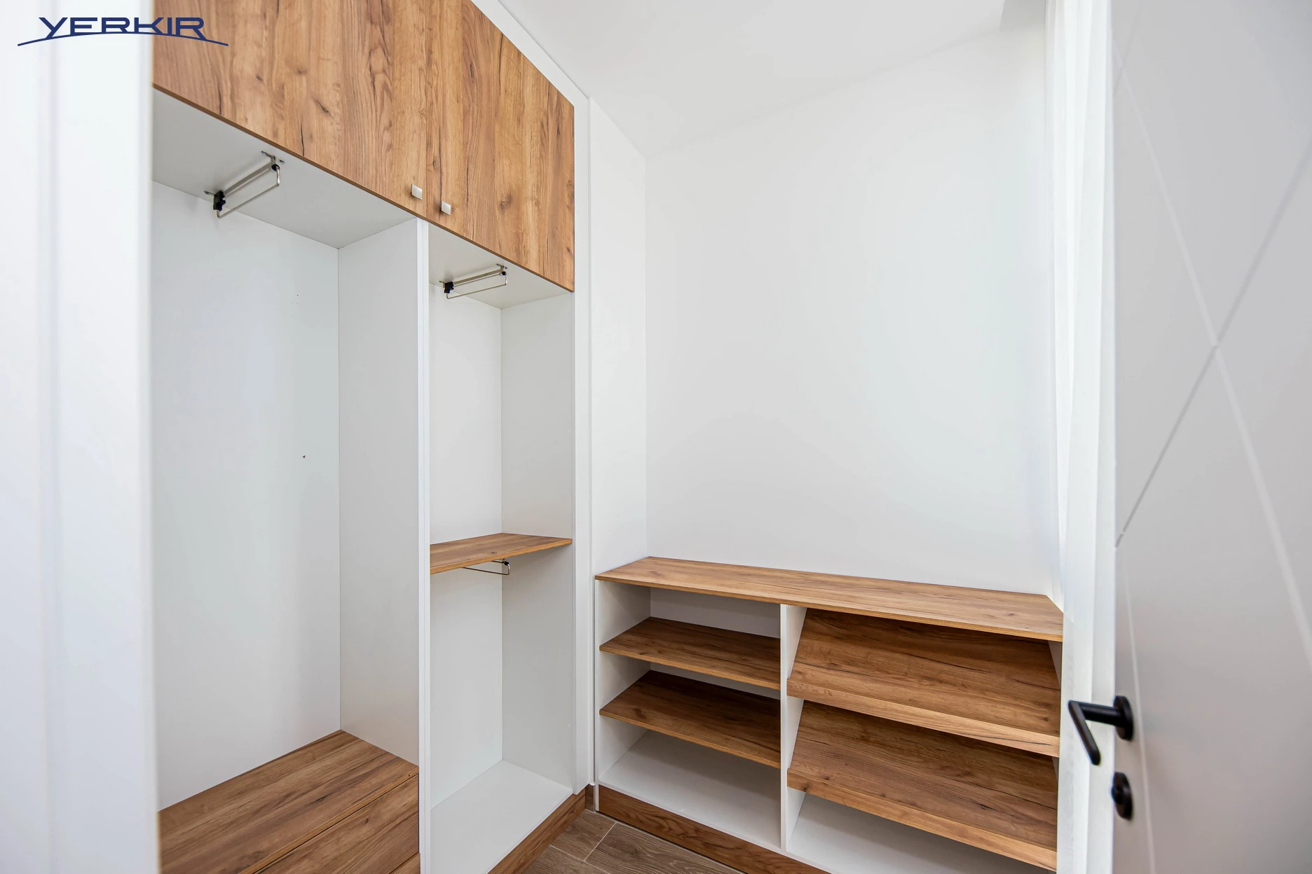 Առանձնատներ Կոդ` 5+513741