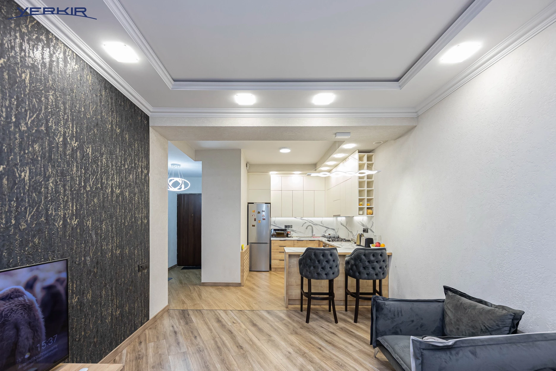 Բնակարաններ Կոդ` 5+214462