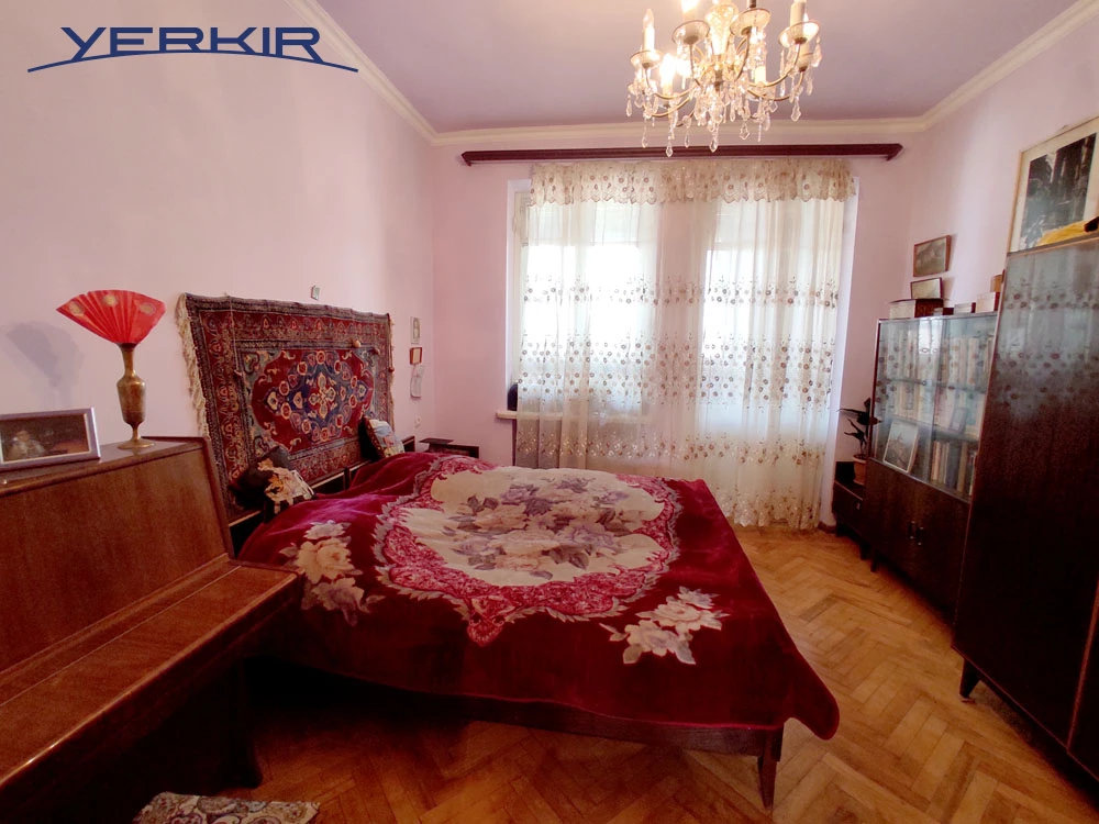 Բնակարաններ Կոդ` 9+3418118