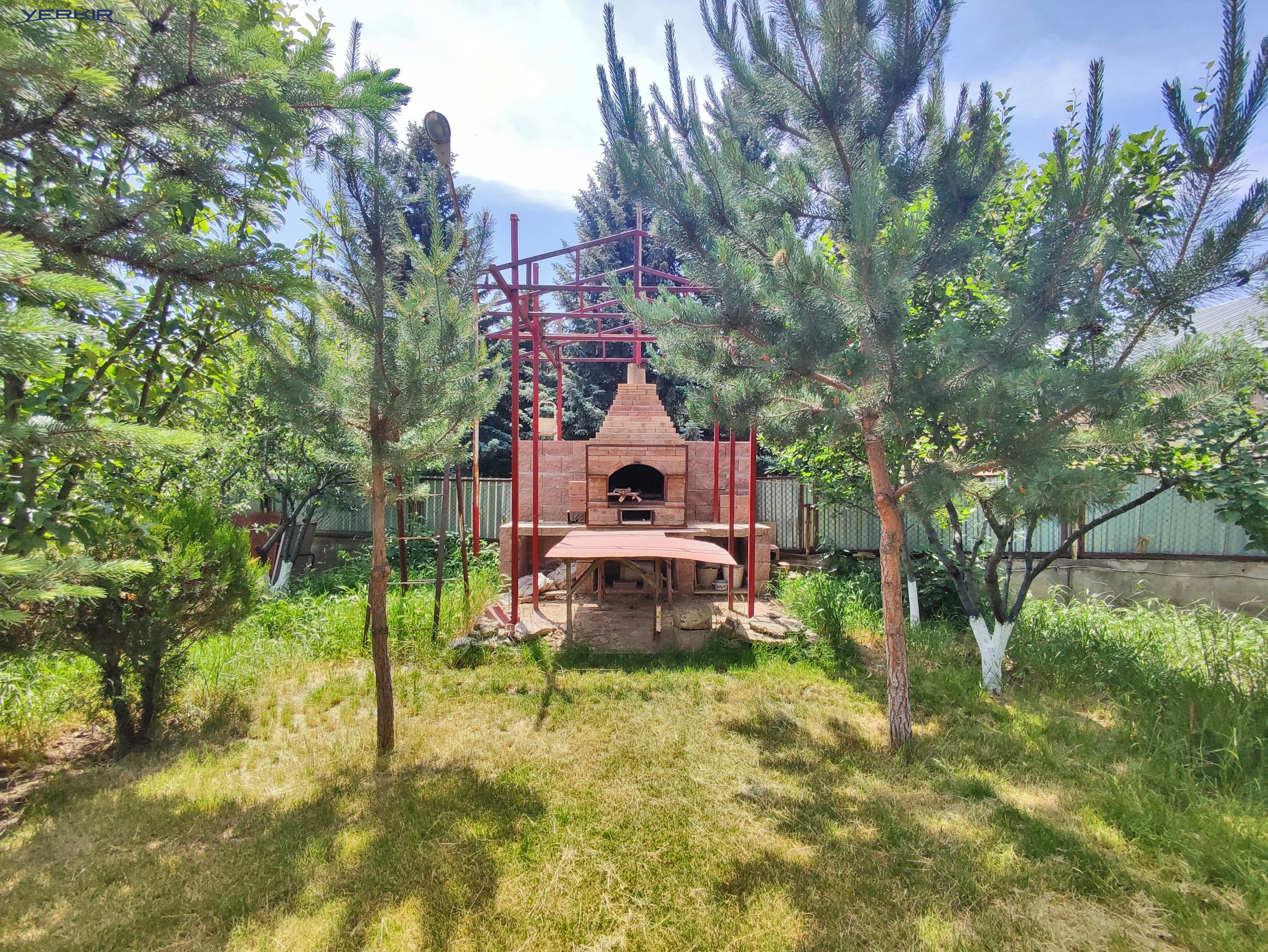 Առանձնատներ Կոդ` 4+511037