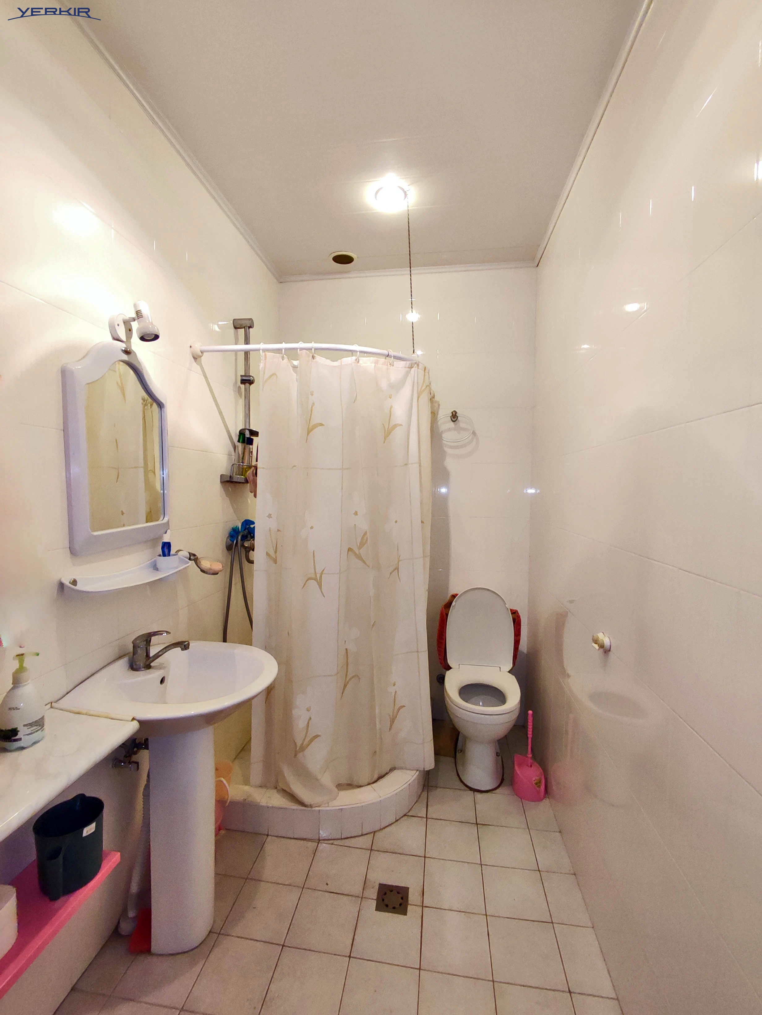 Առանձնատներ Կոդ` 4+511037