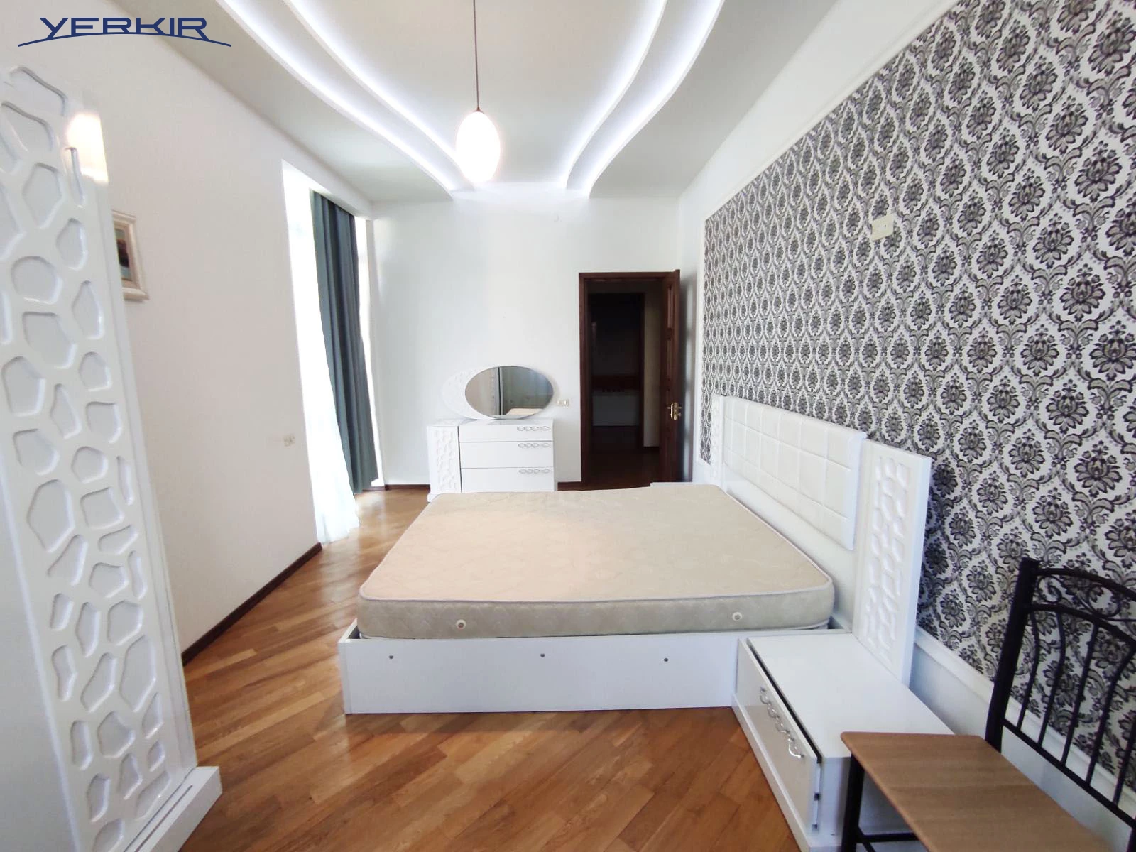 Apartments Code: 5+314946