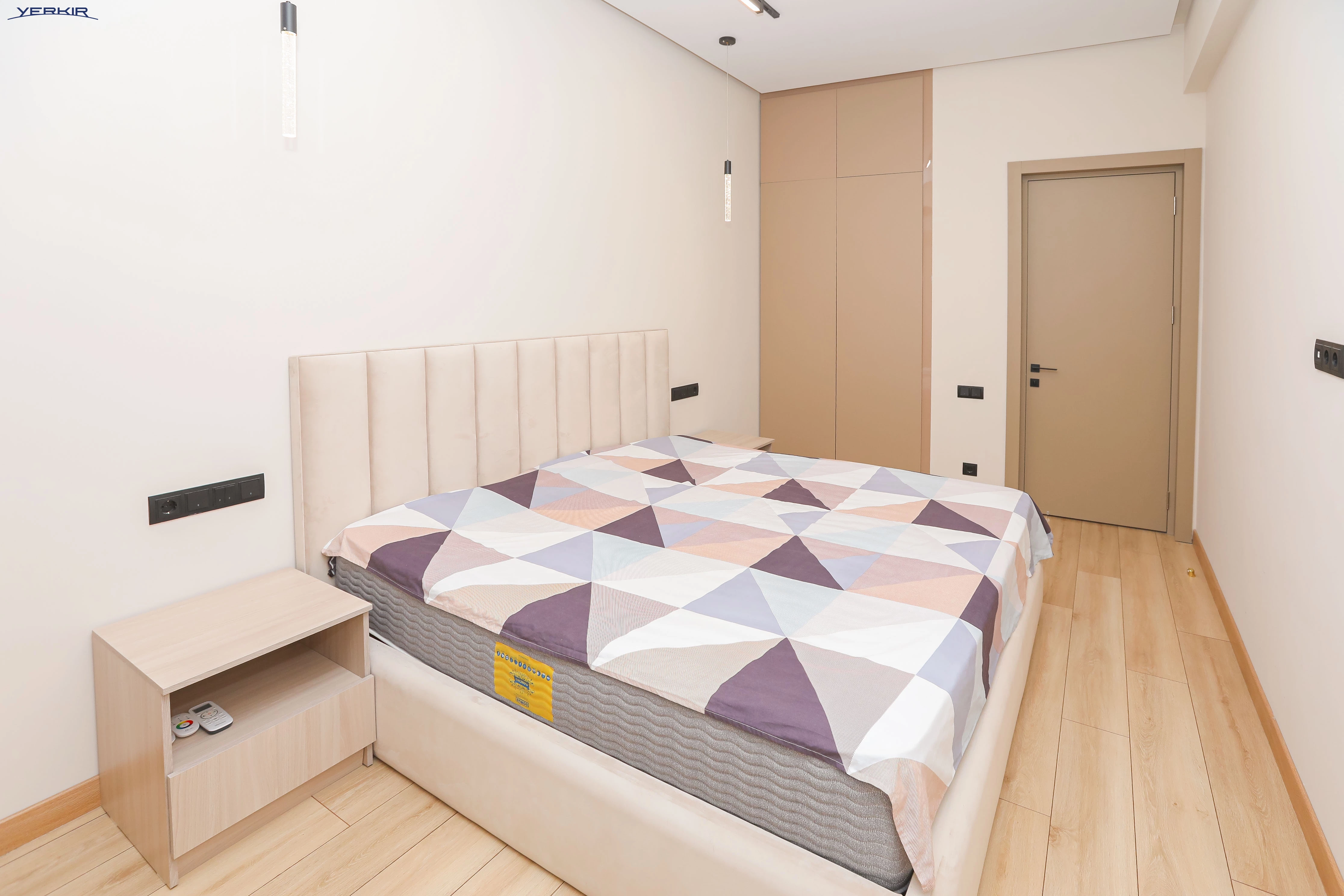 Apartments Code: 10+221020