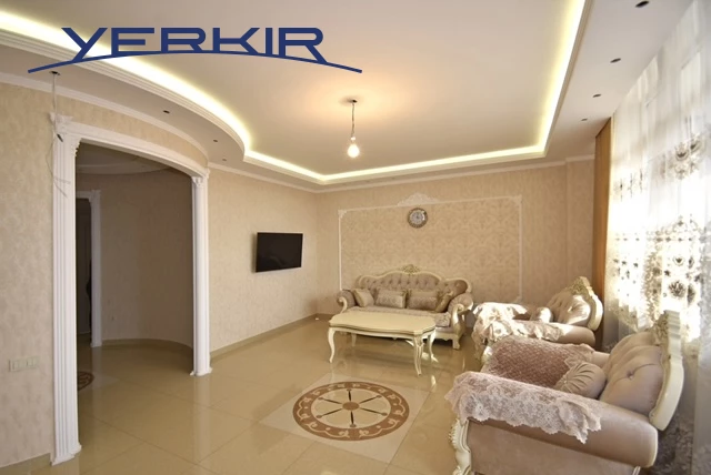 Apartments Code: 9+320678