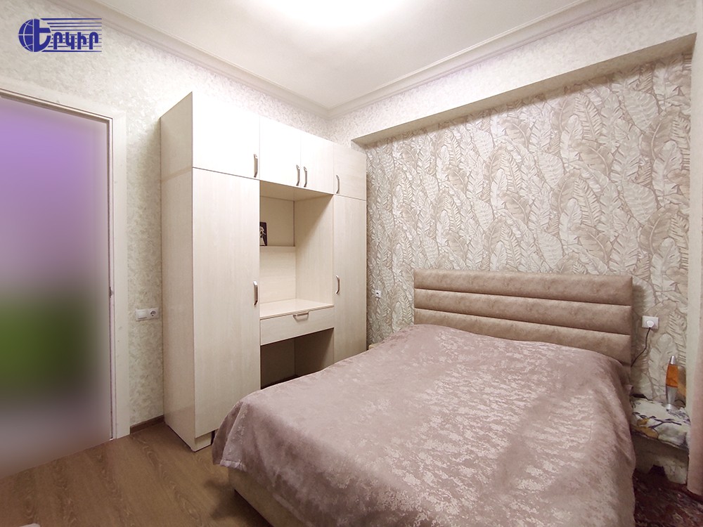 Apartments Code: 10+400967