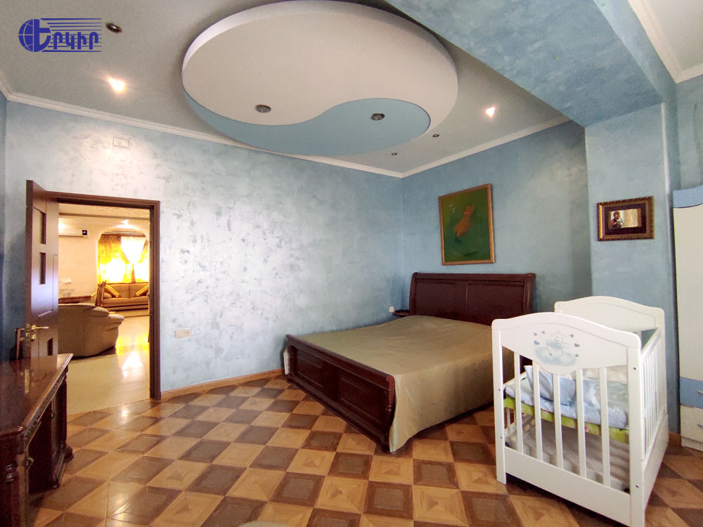 Квартиры Код 4+304231