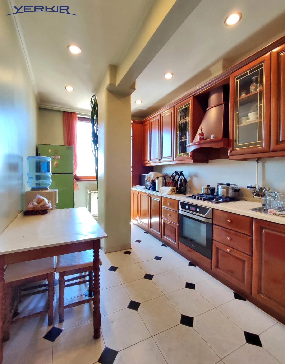 Բնակարաններ Կոդ` 4+311034