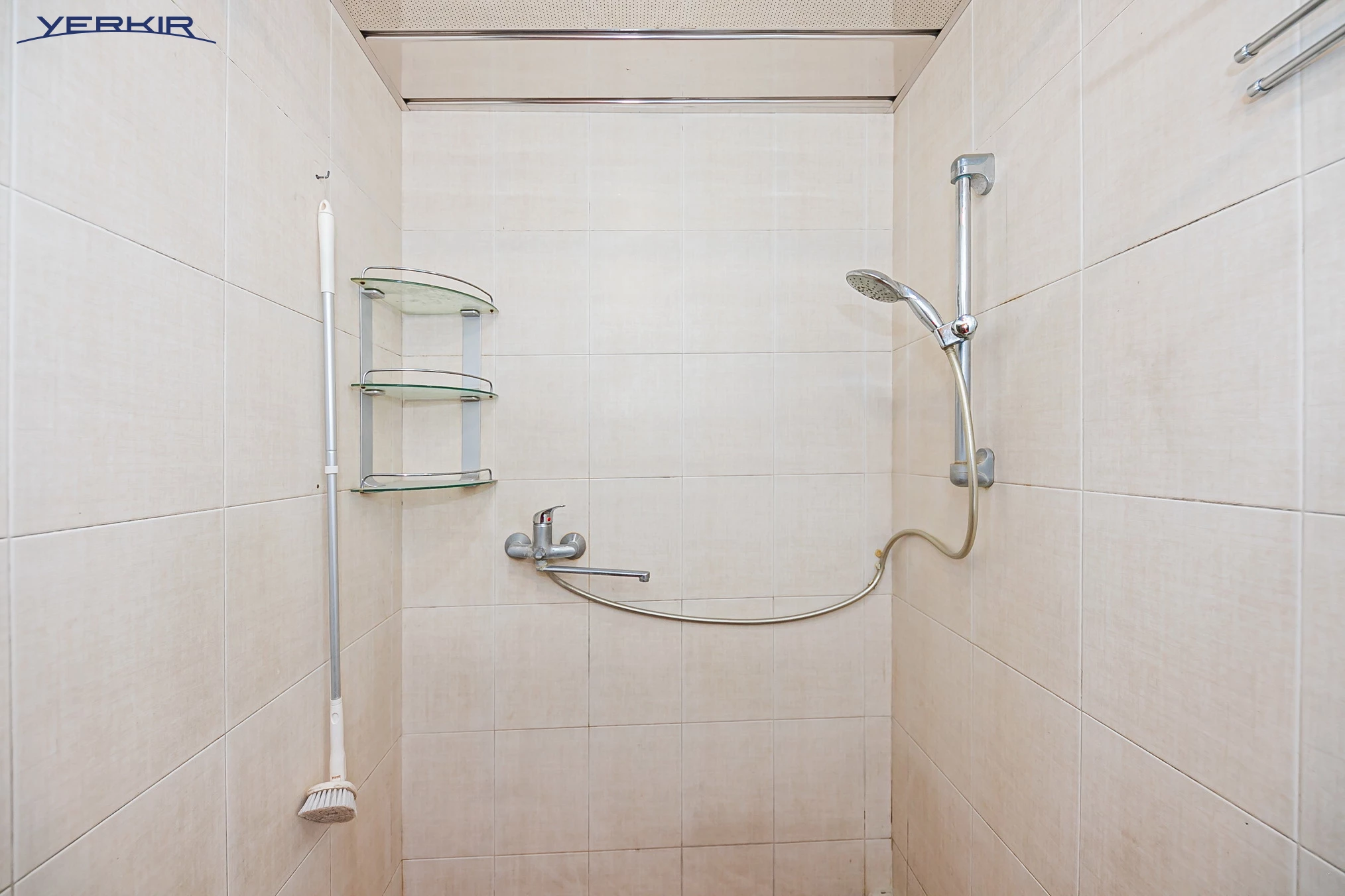 Բնակարաններ Կոդ` 5+819431