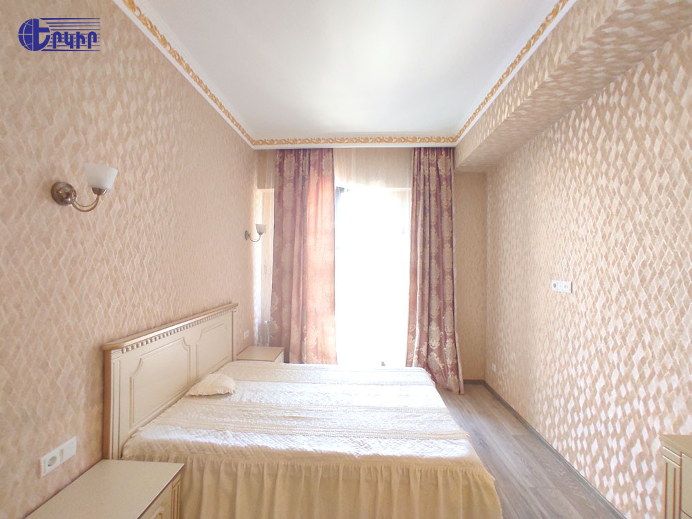 Բնակարաններ Կոդ` 10+203363