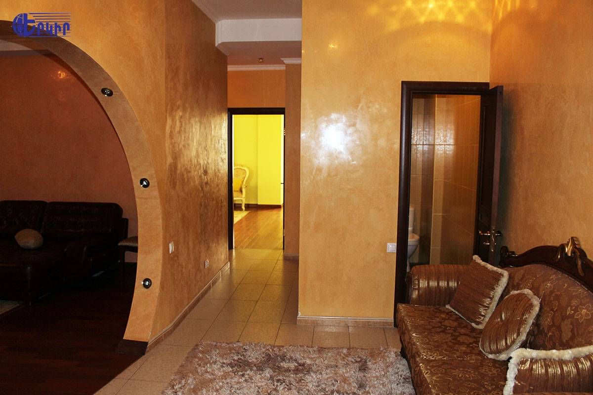 Բնակարաններ Կոդ` 10+30613