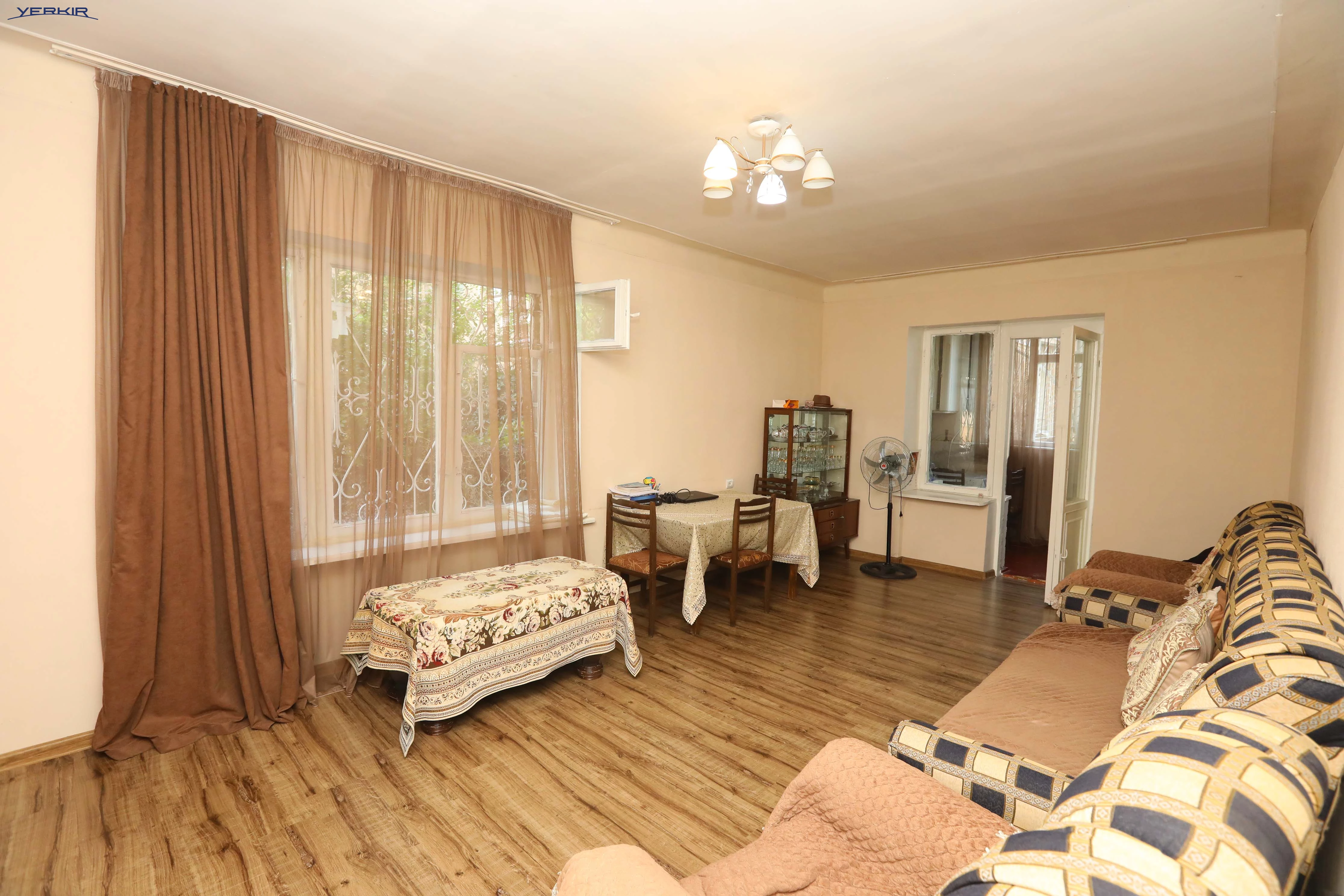 Apartments Code: 5+219872