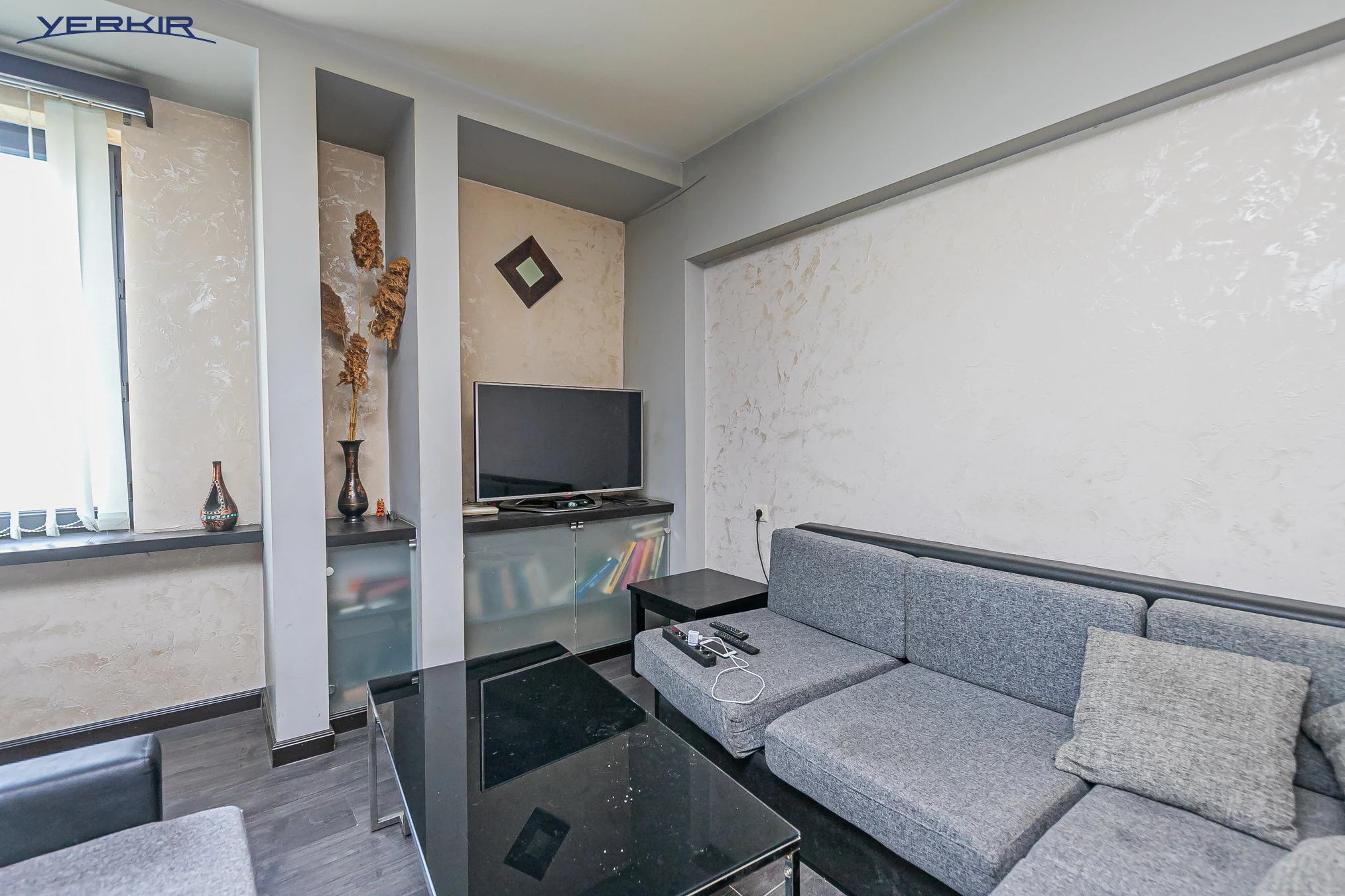 Բնակարաններ Կոդ` 10+218988