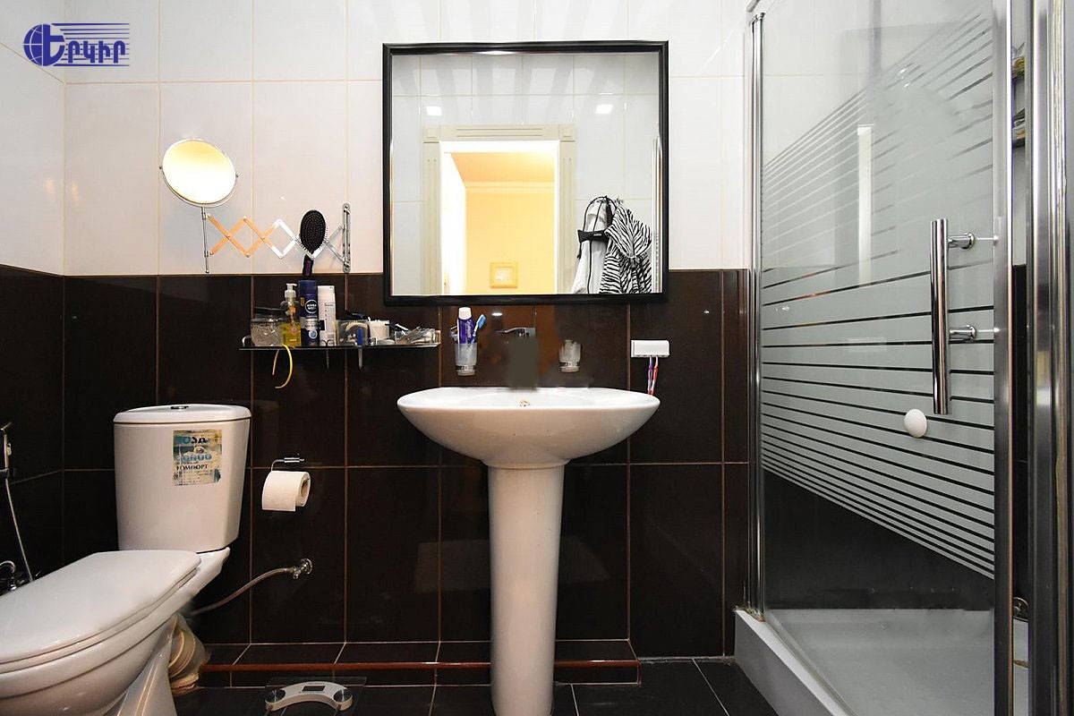 Բնակարաններ Կոդ` 10+32007