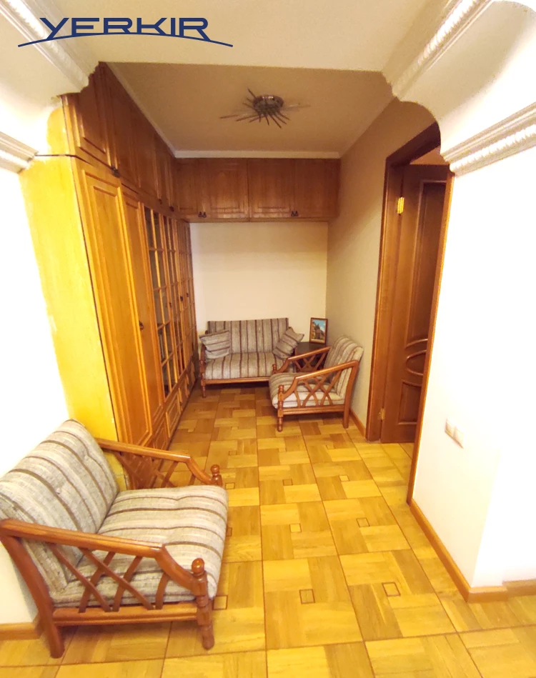 Apartments Code: 4+306229