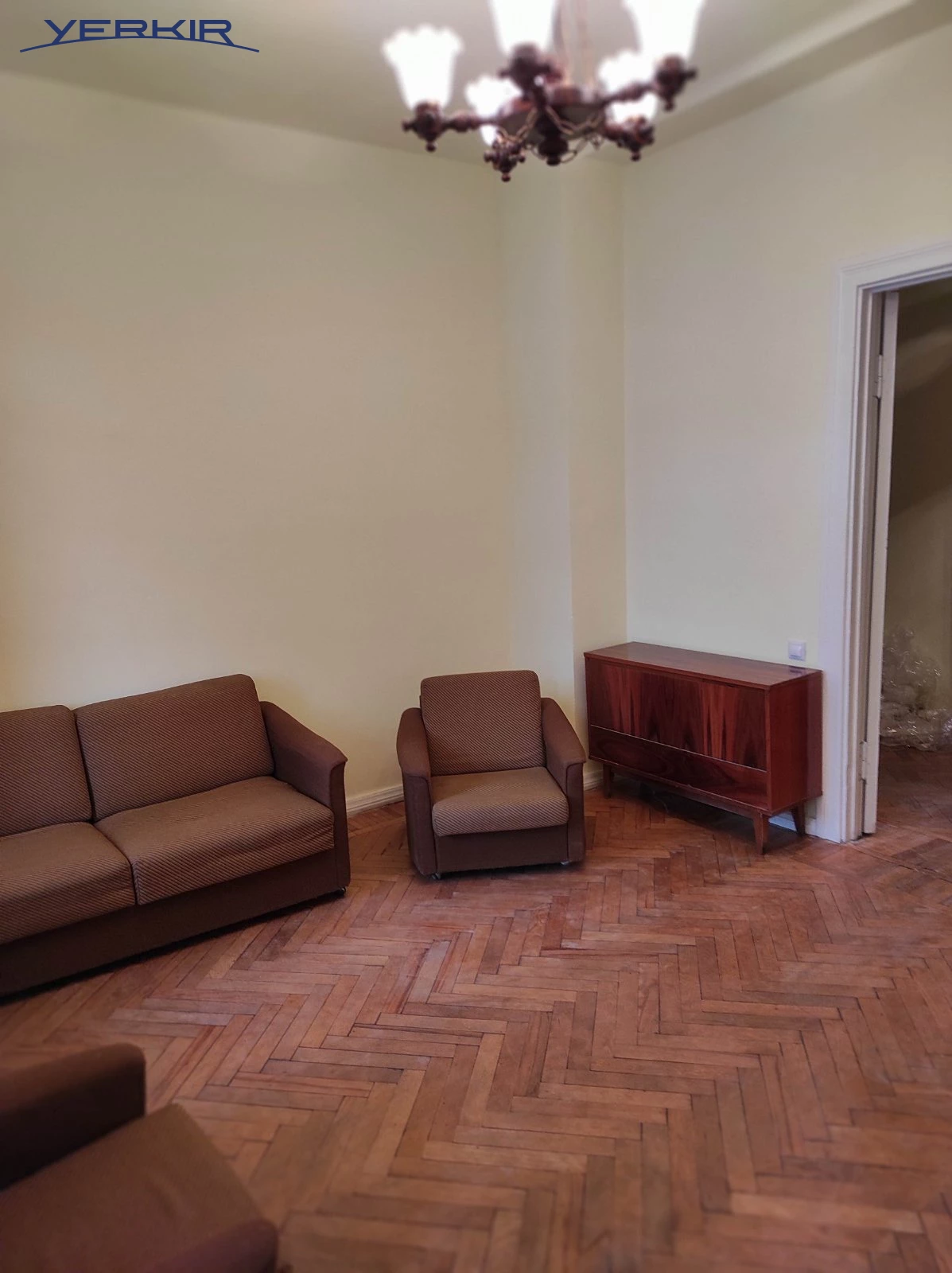 Բնակարաններ Կոդ` 8+316803