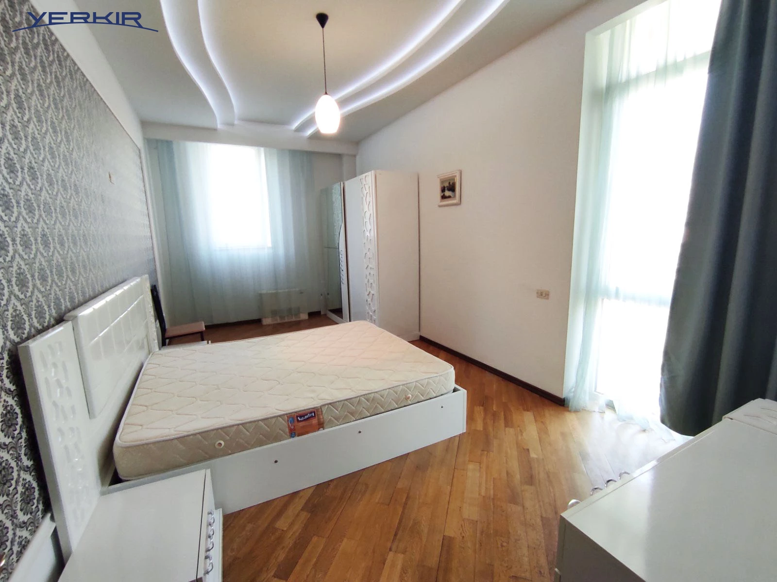 Apartments Code: 5+314946