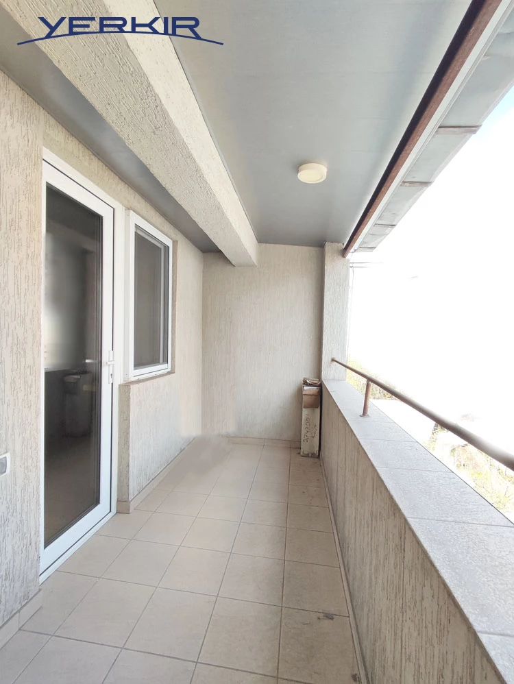 Բնակարաններ Կոդ` 4+809582