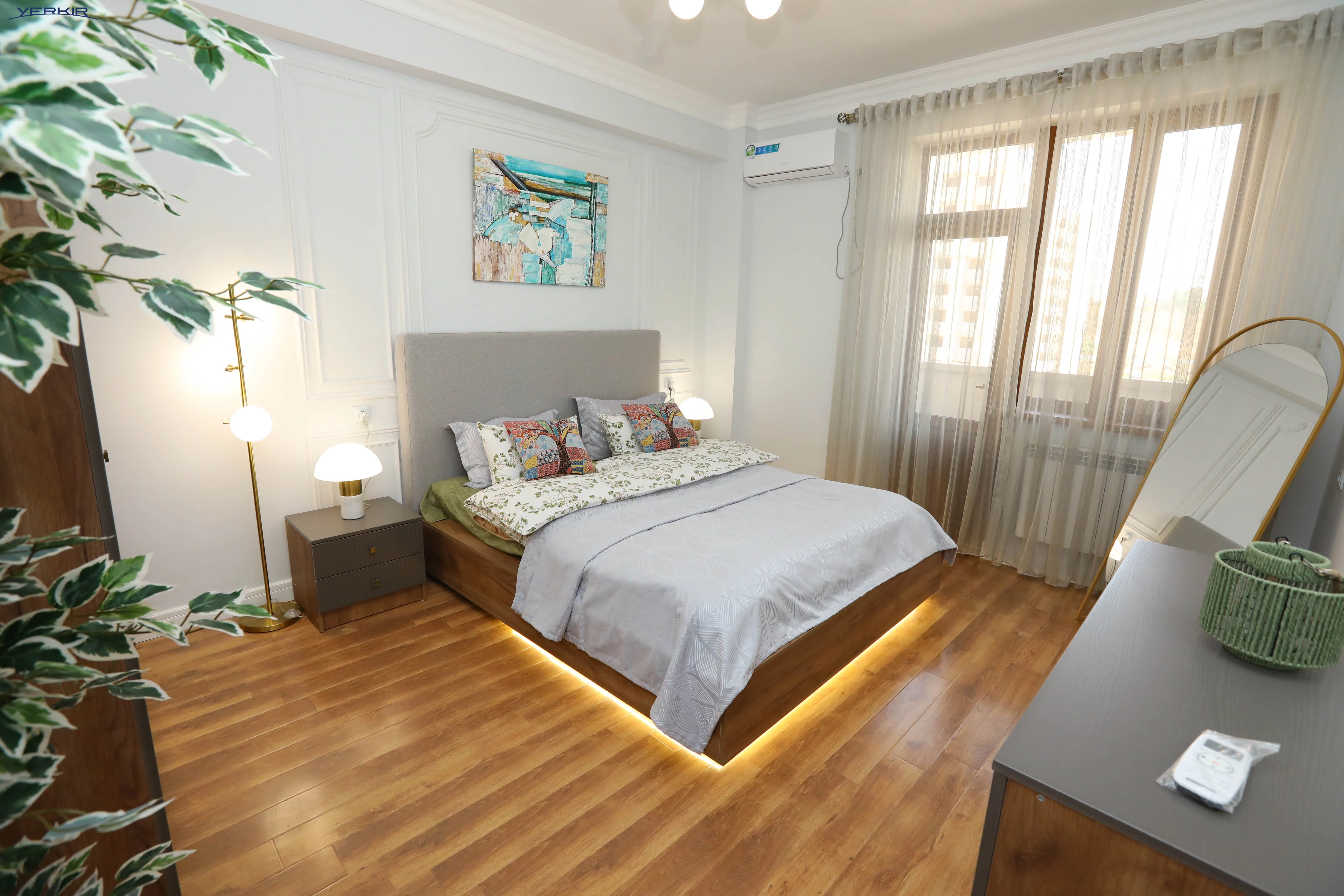 Apartments Code: 9+419769