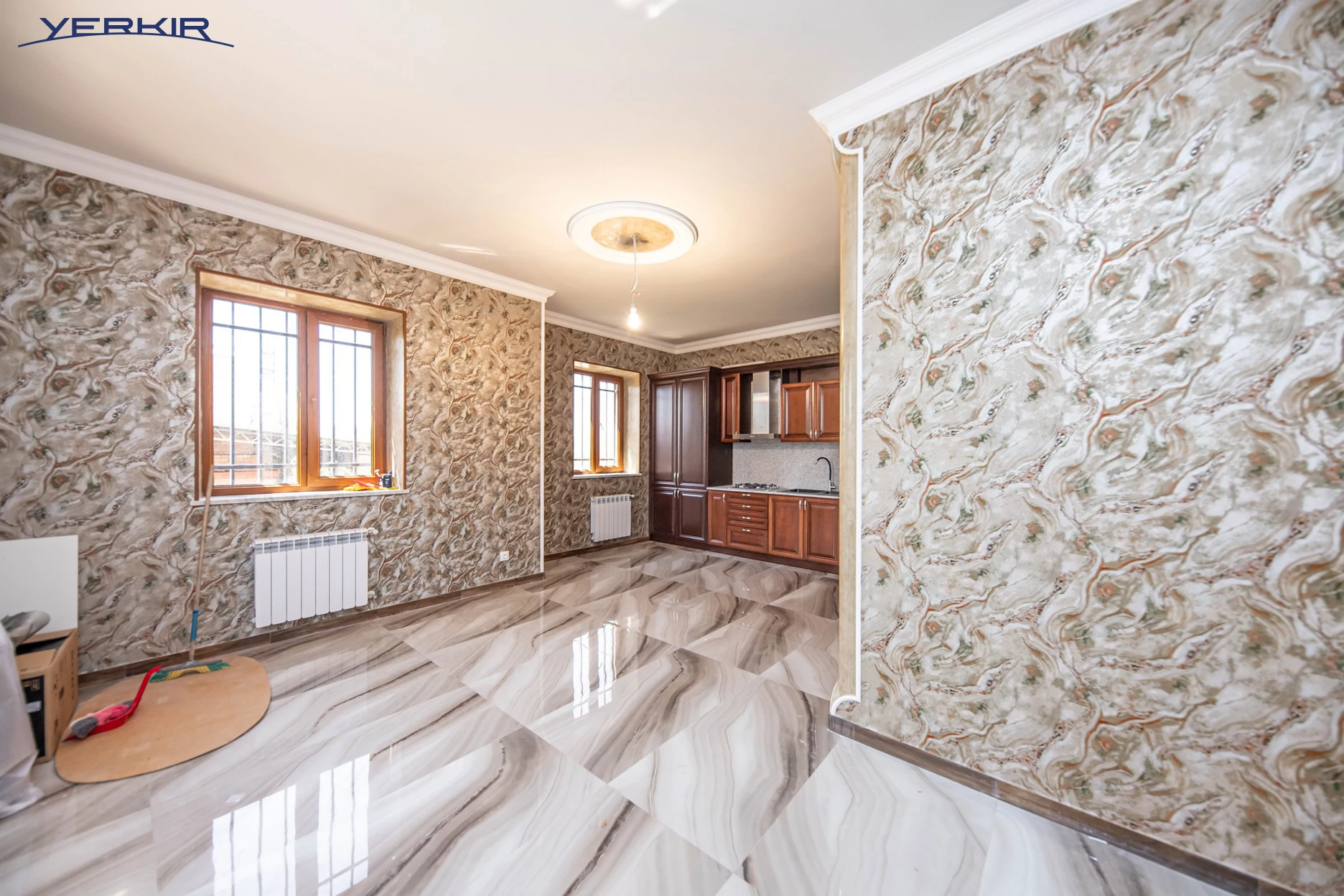 Առանձնատներ Կոդ` 10+512660