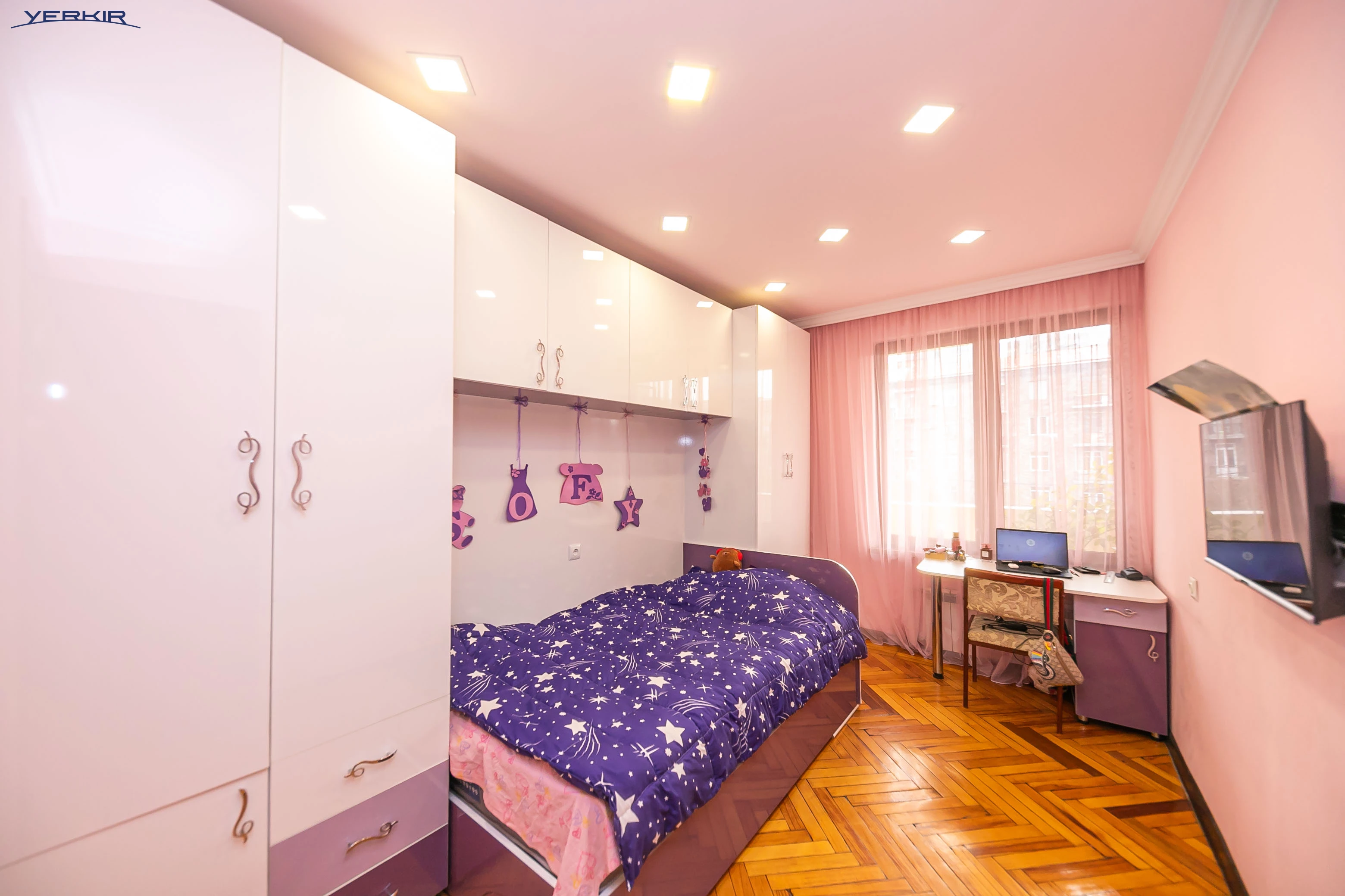 Квартиры Код 3+818501