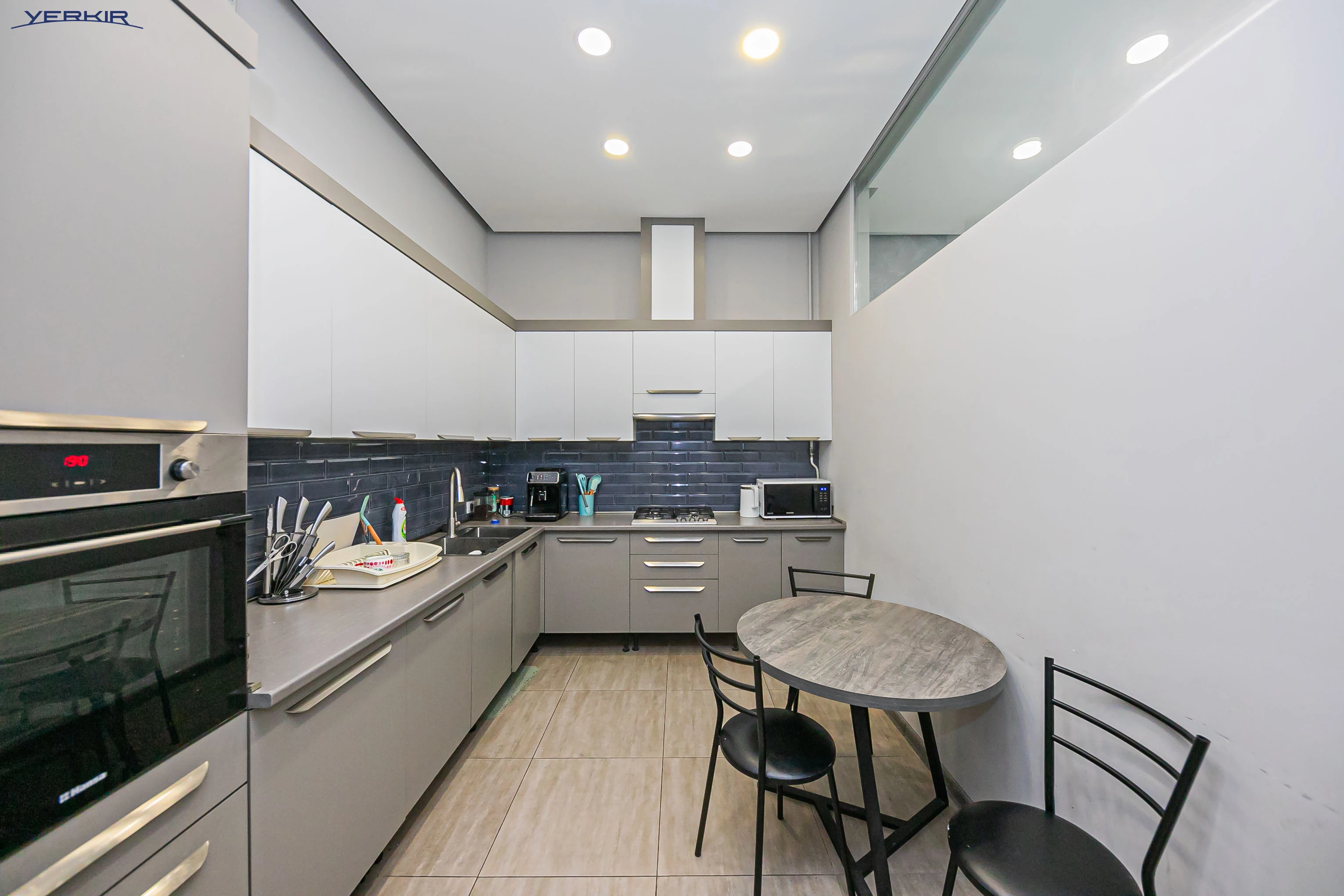 Apartments Code: 5+320850