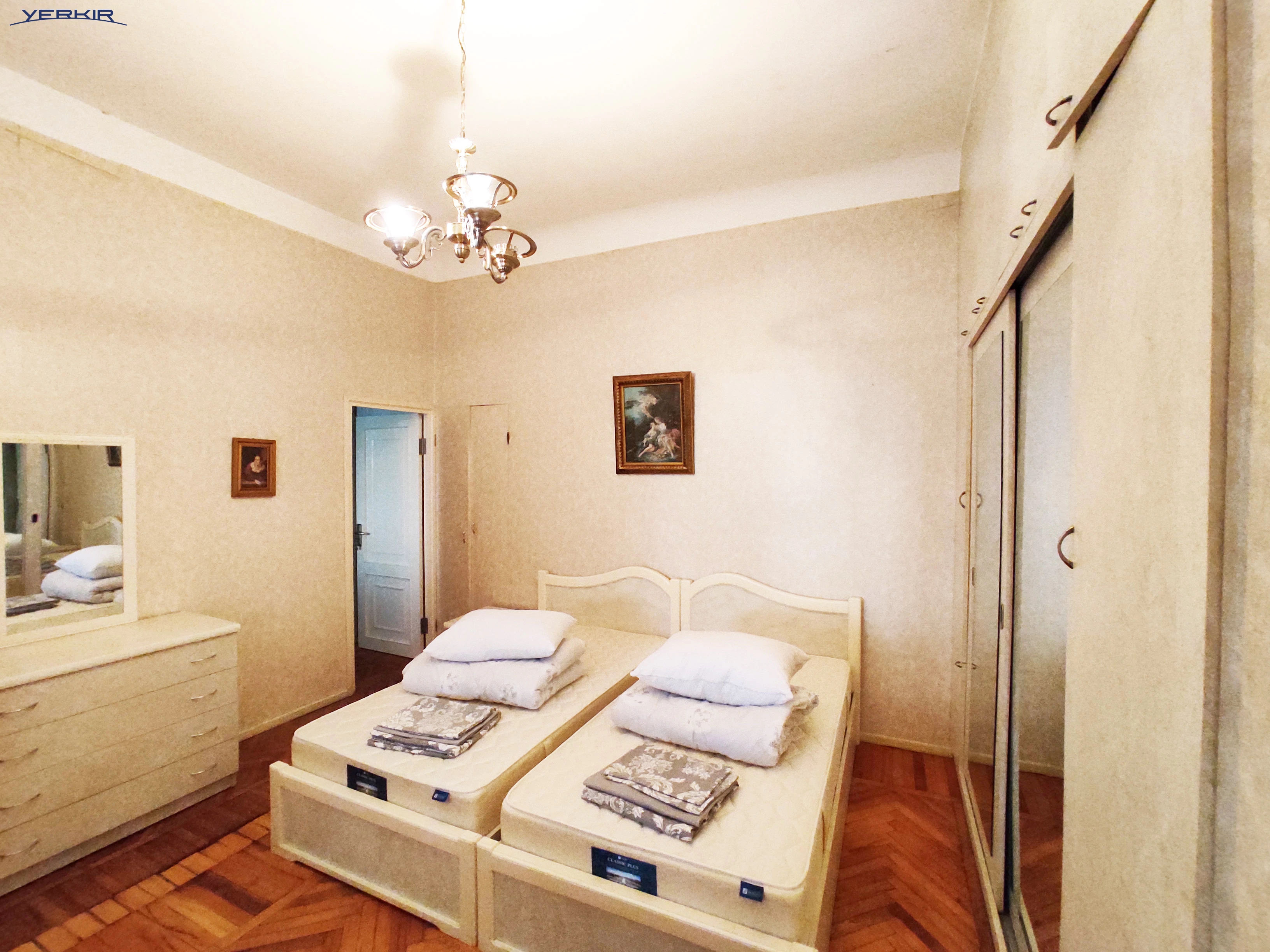 Apartments Code: 10+315051