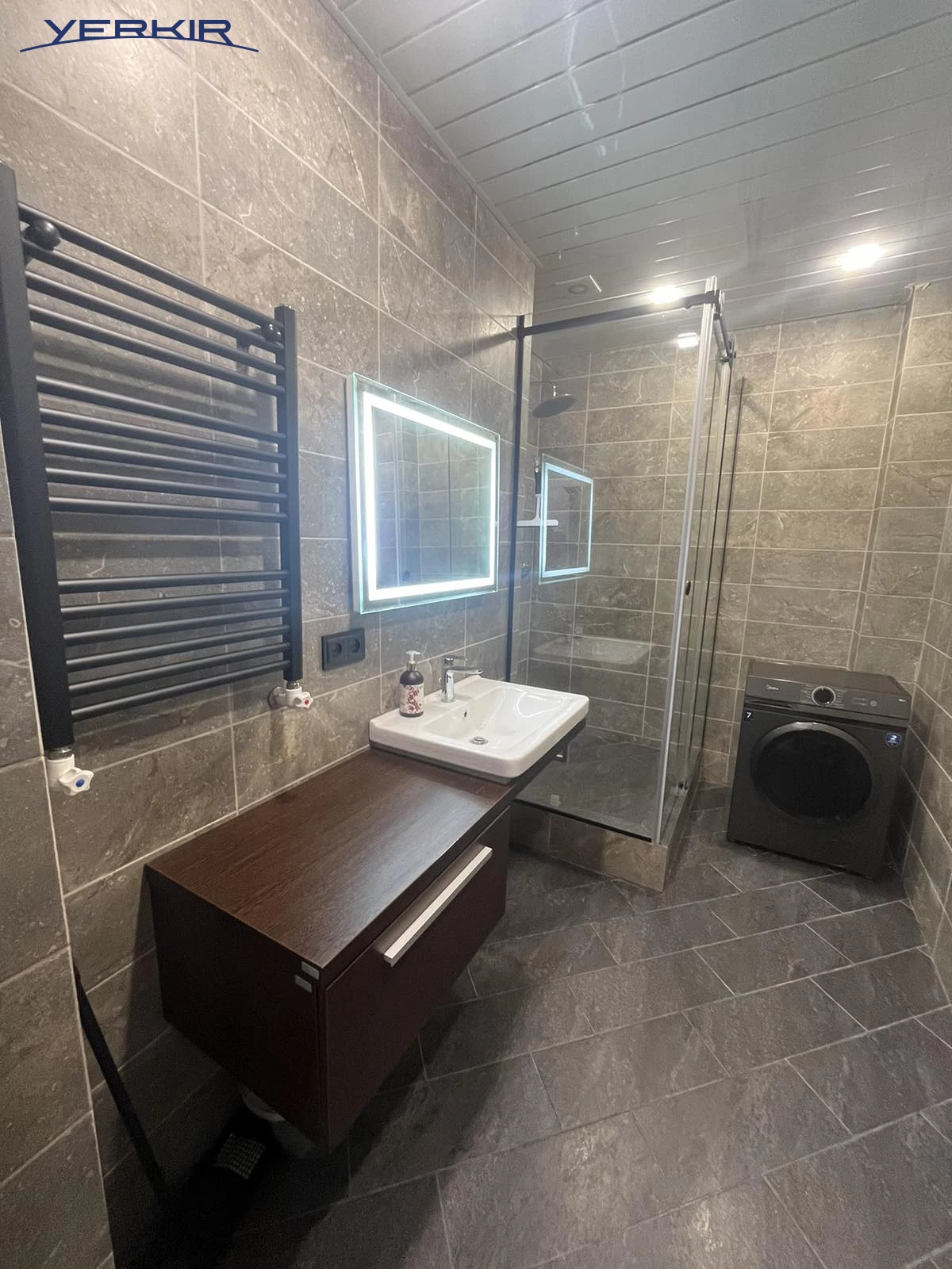 Բնակարաններ Կոդ` 5+2400348