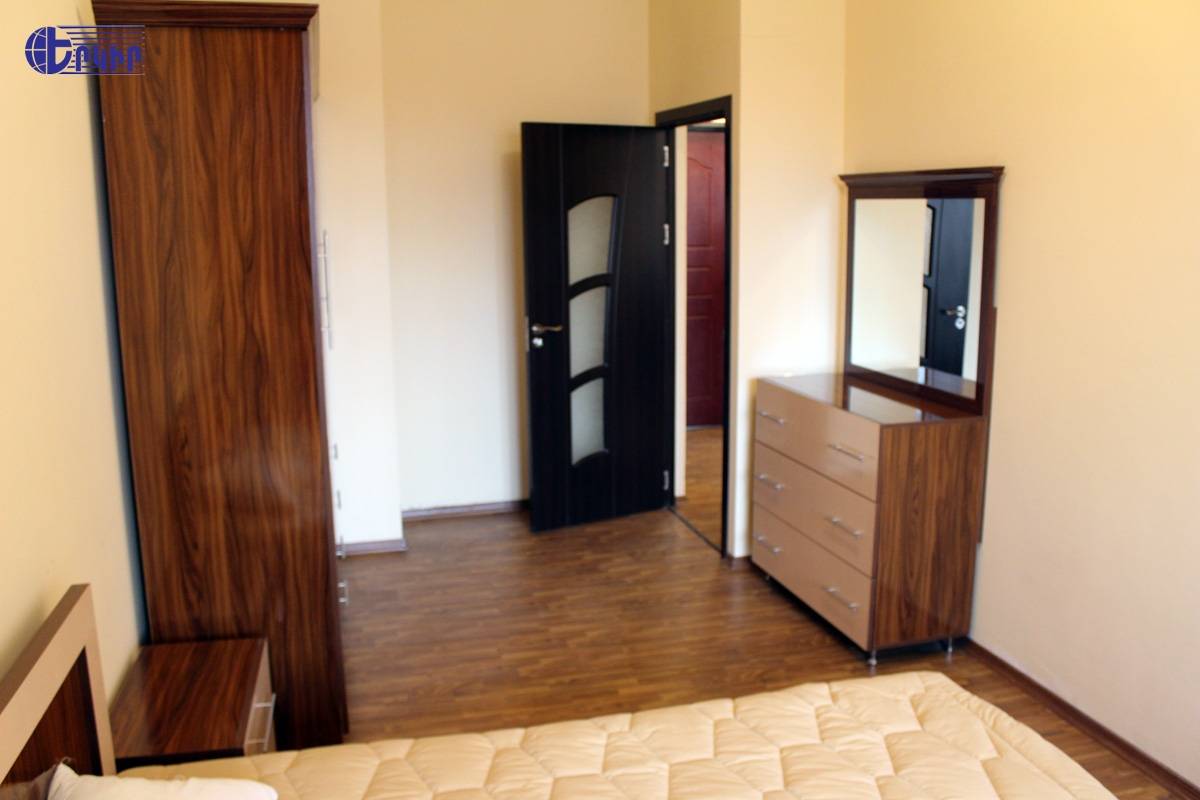 Բնակարաններ Կոդ` 10+213799