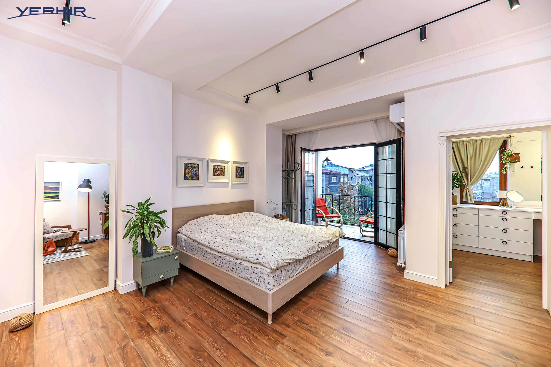 Apartments Code: 3+314040