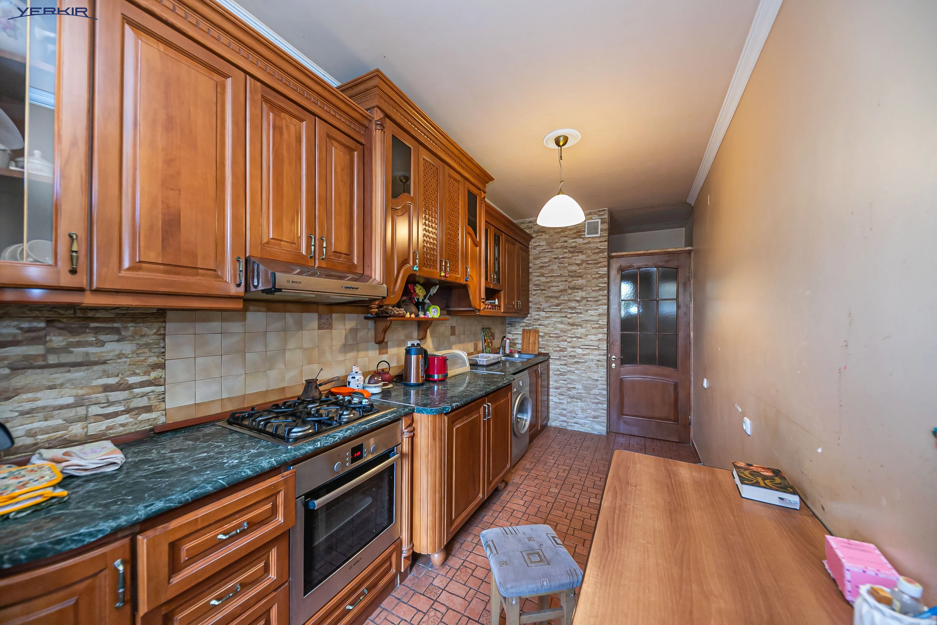 Բնակարաններ Կոդ` 9+2858223