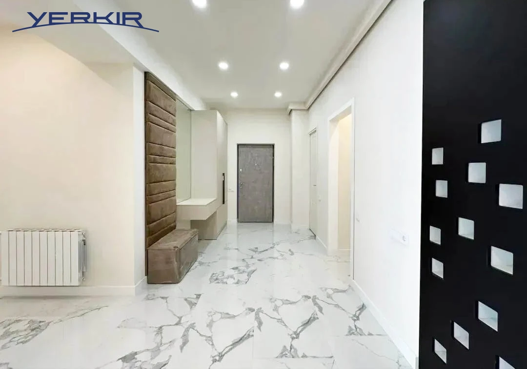 Բնակարաններ Կոդ` 9+317608