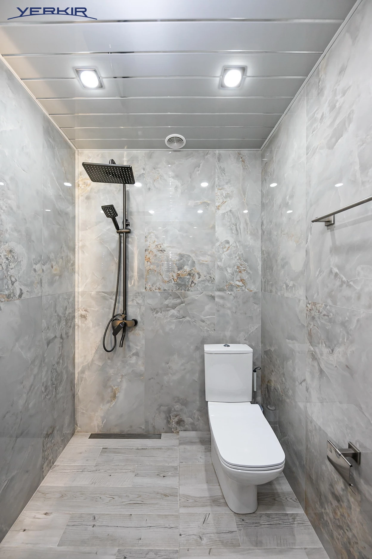 Квартиры Код 5+217622