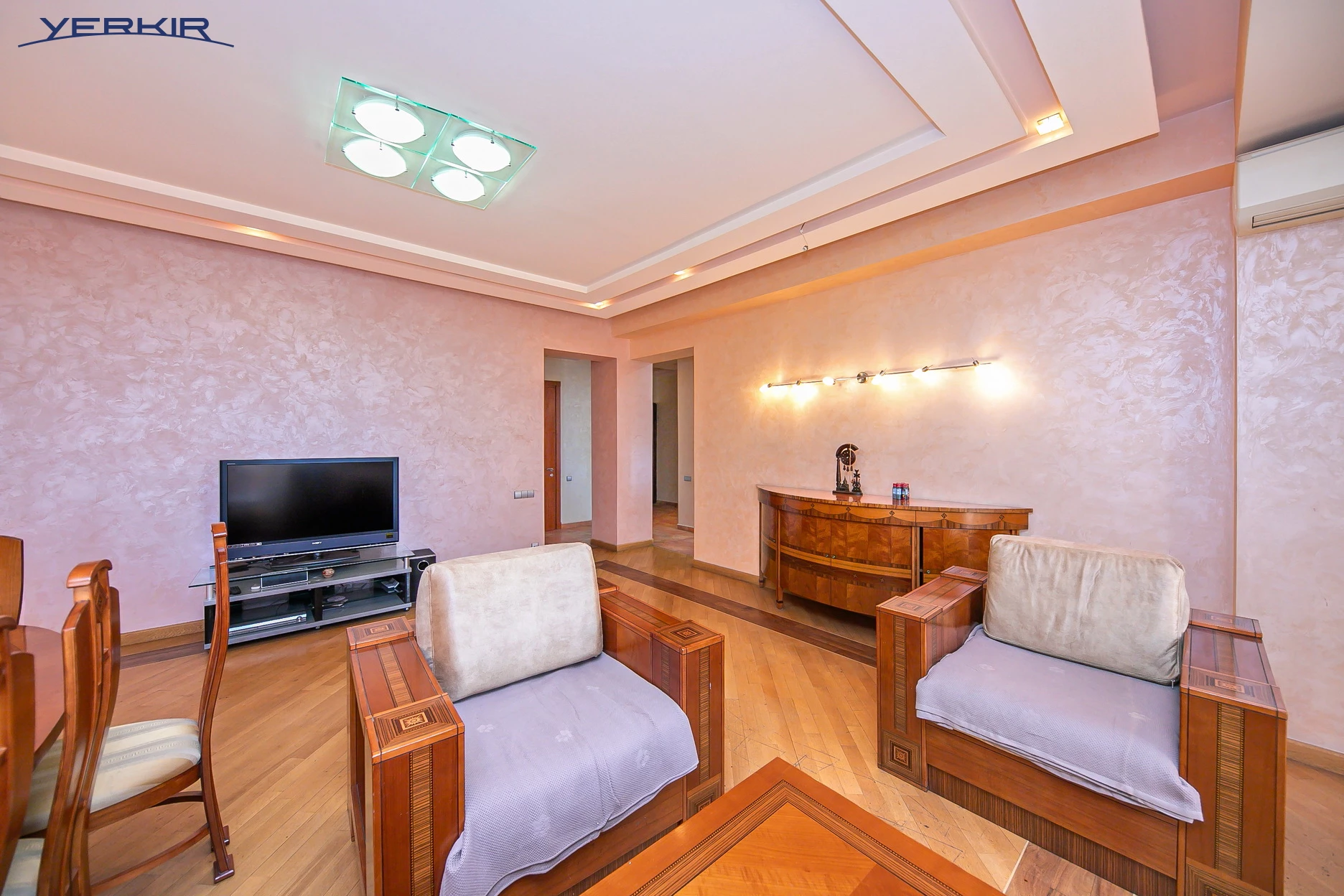 Apartments Code: 1+416145