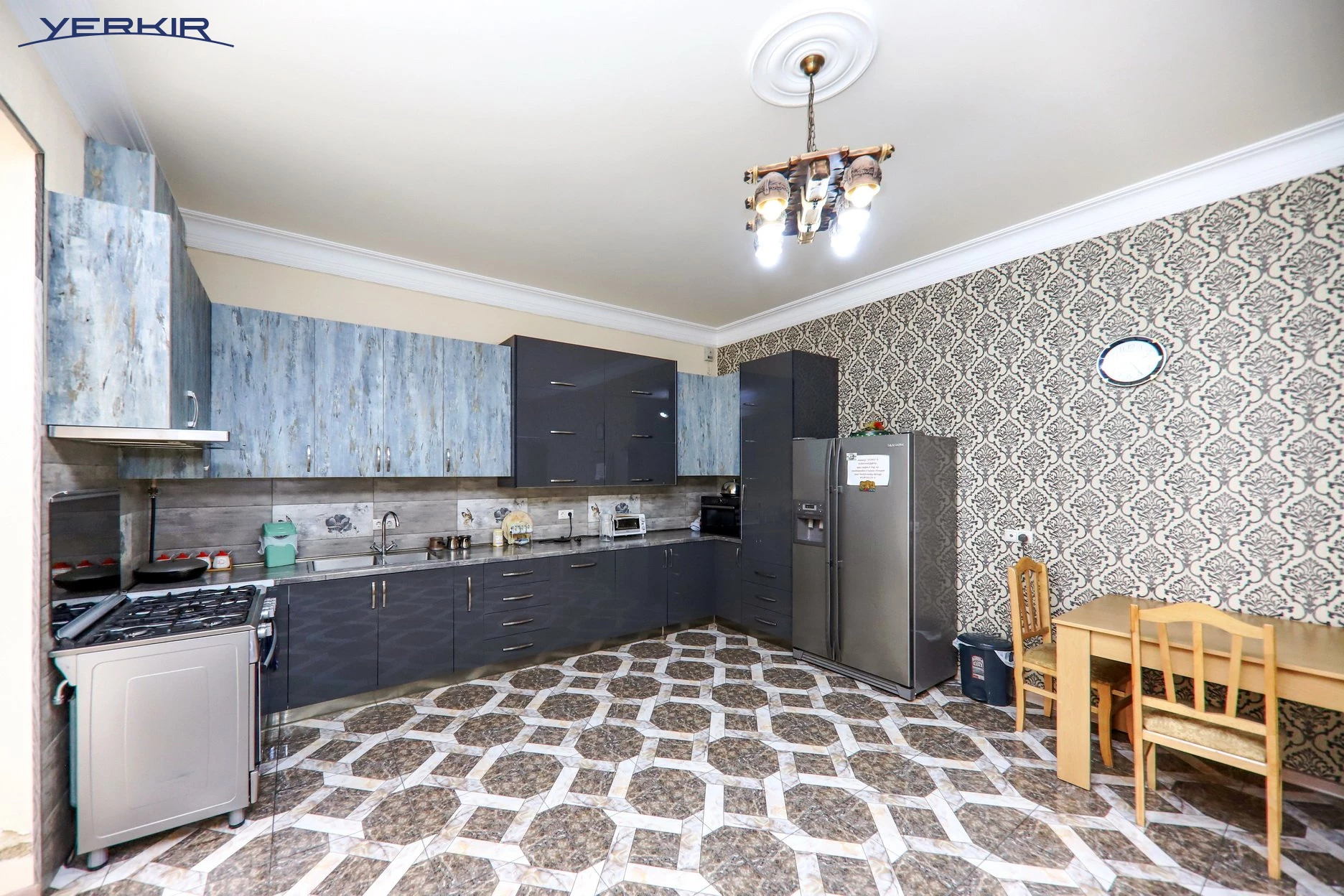 Առանձնատներ Կոդ` 9+515526