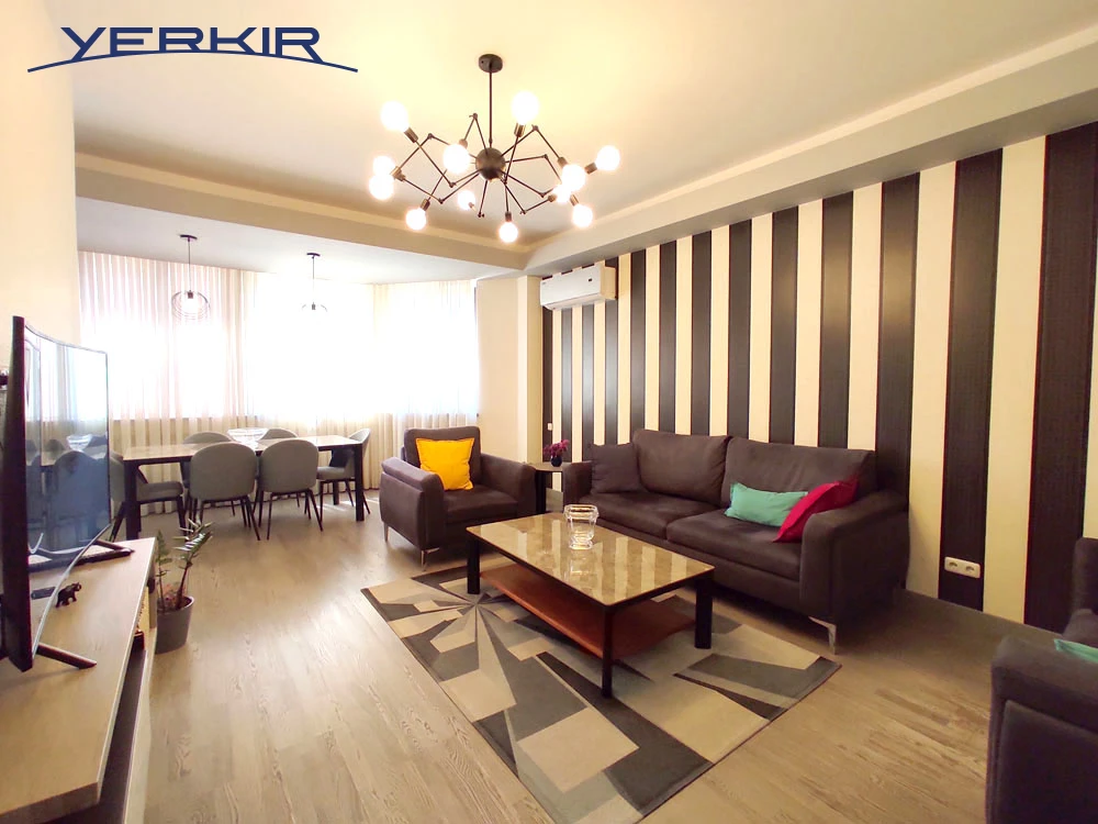 Apartments Code: 9+4993039