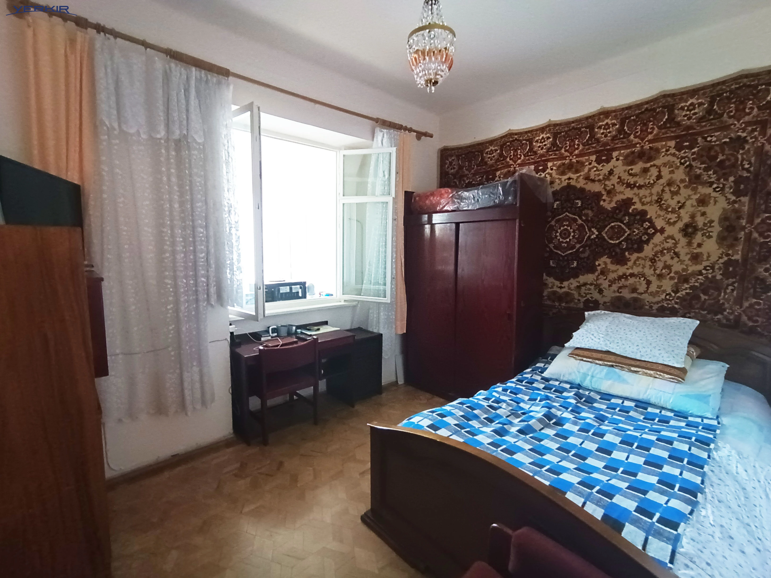 Բնակարաններ Կոդ` 9+112020