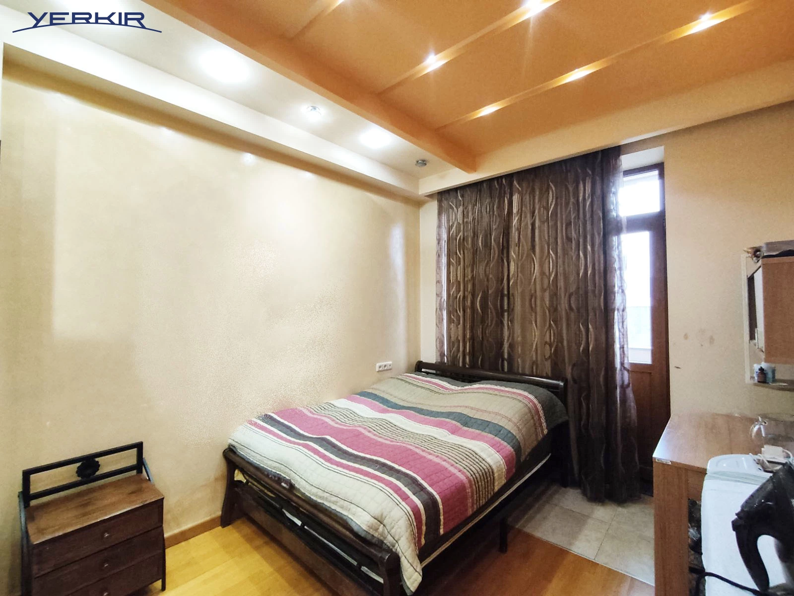 Apartments Code: 9+314702