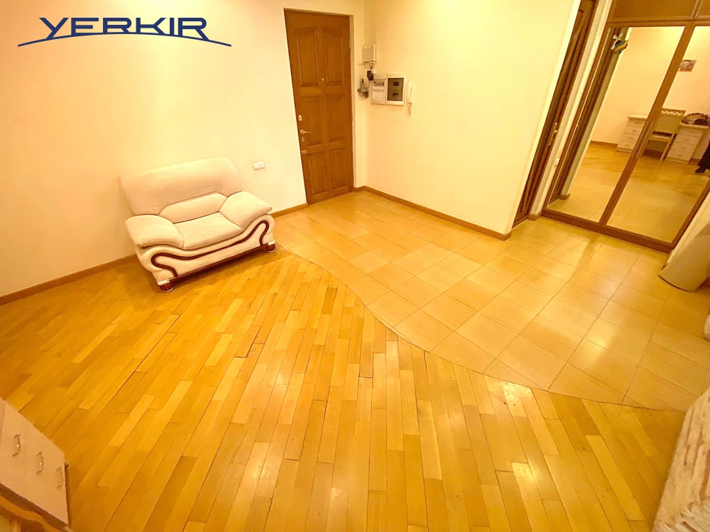 Բնակարաններ Կոդ` 4+305689