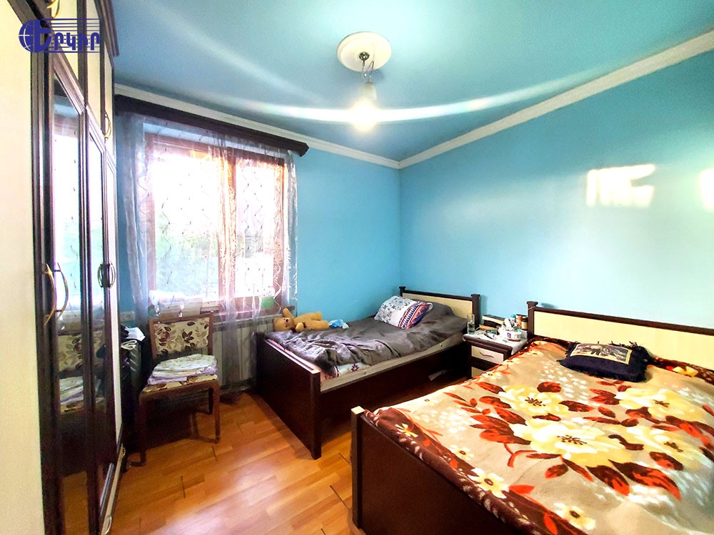 Առանձնատներ Կոդ` 2+51008