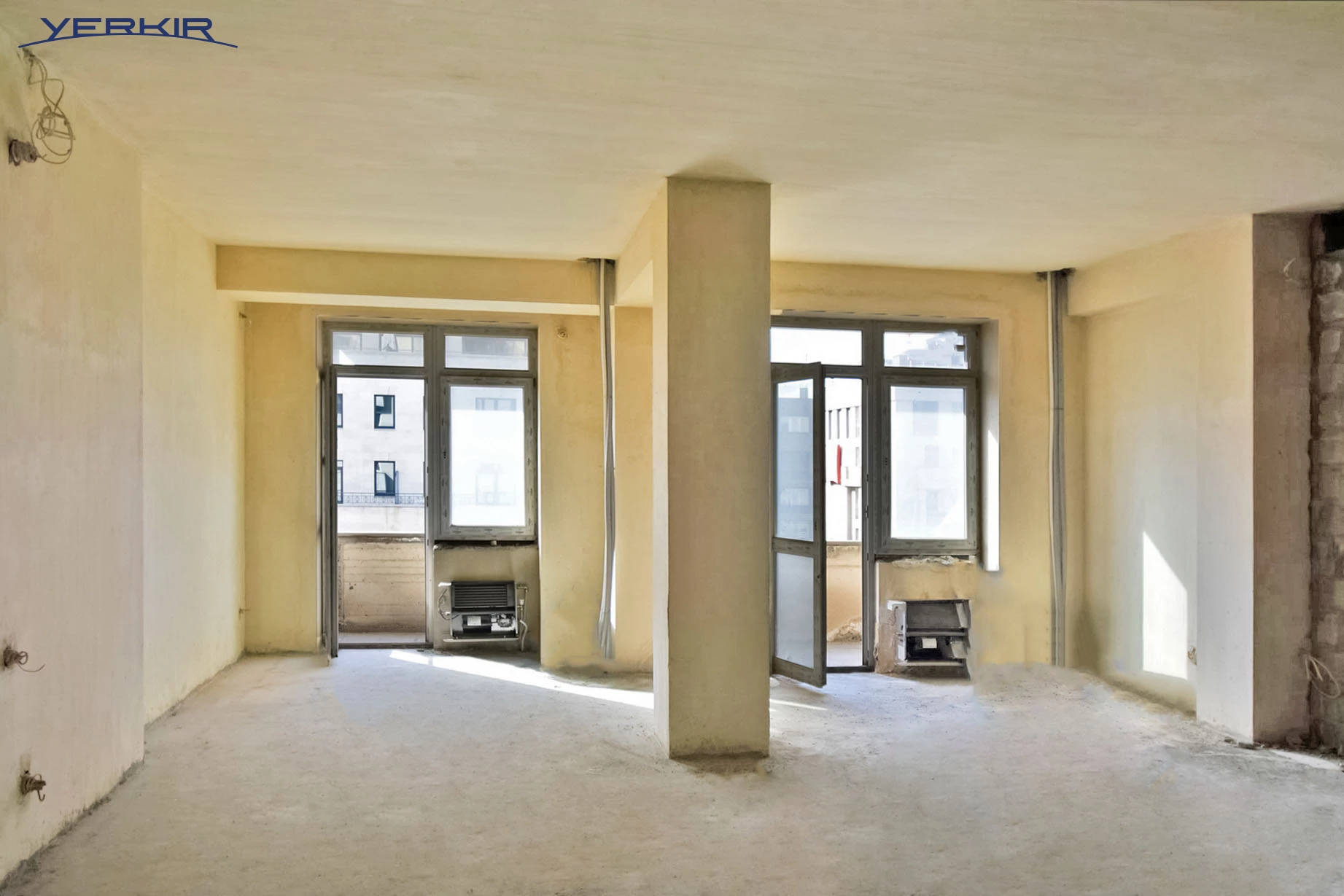 Բնակարաններ Կոդ` 5+318118