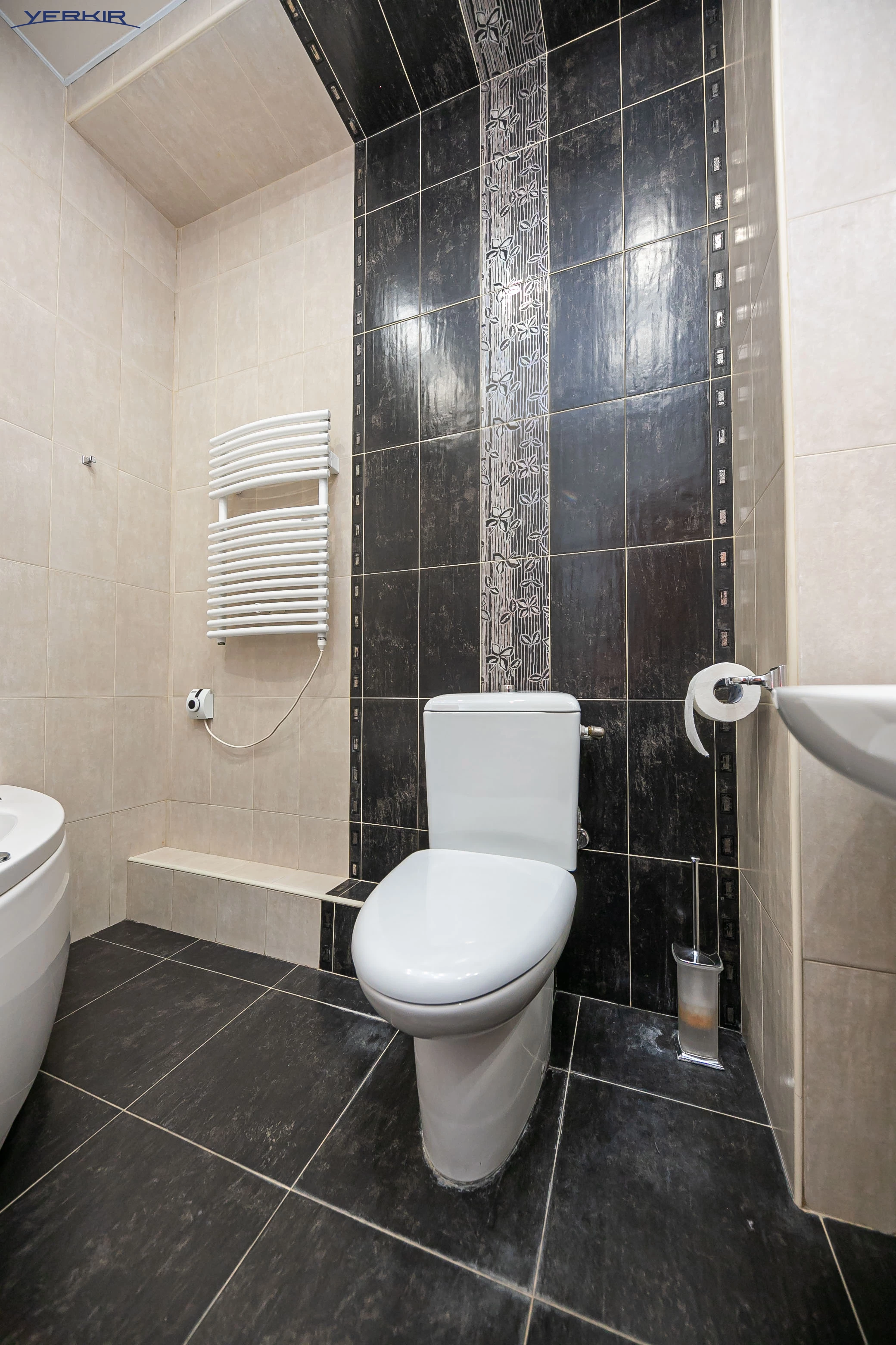 Apartments Code: 5+420265