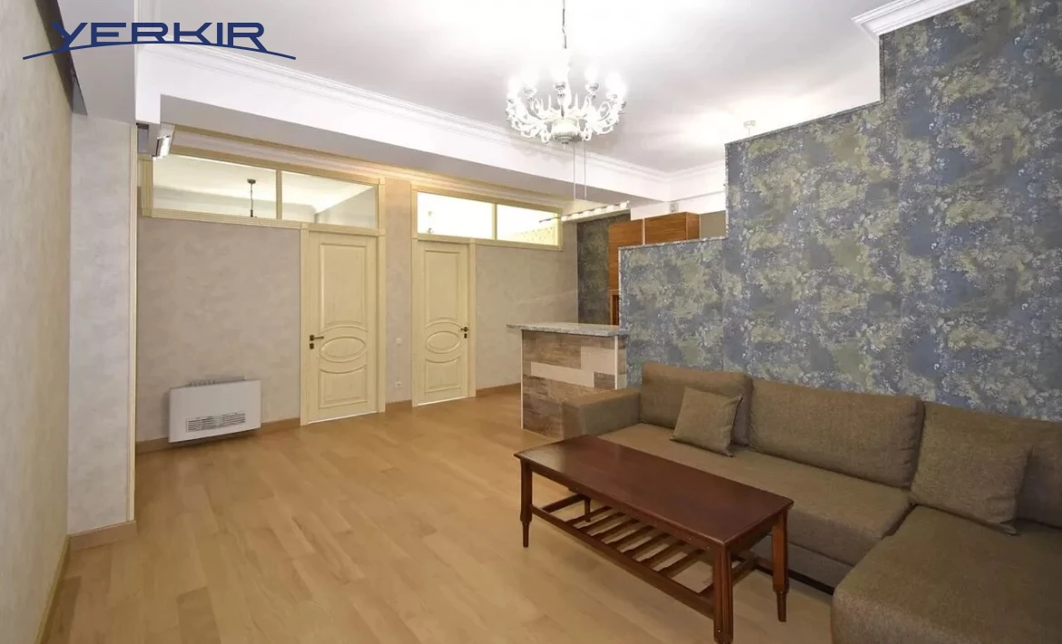 Բնակարաններ Կոդ` 2+318121