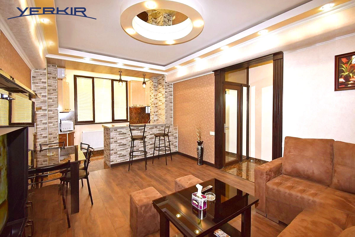 Apartments Code: 9+10112