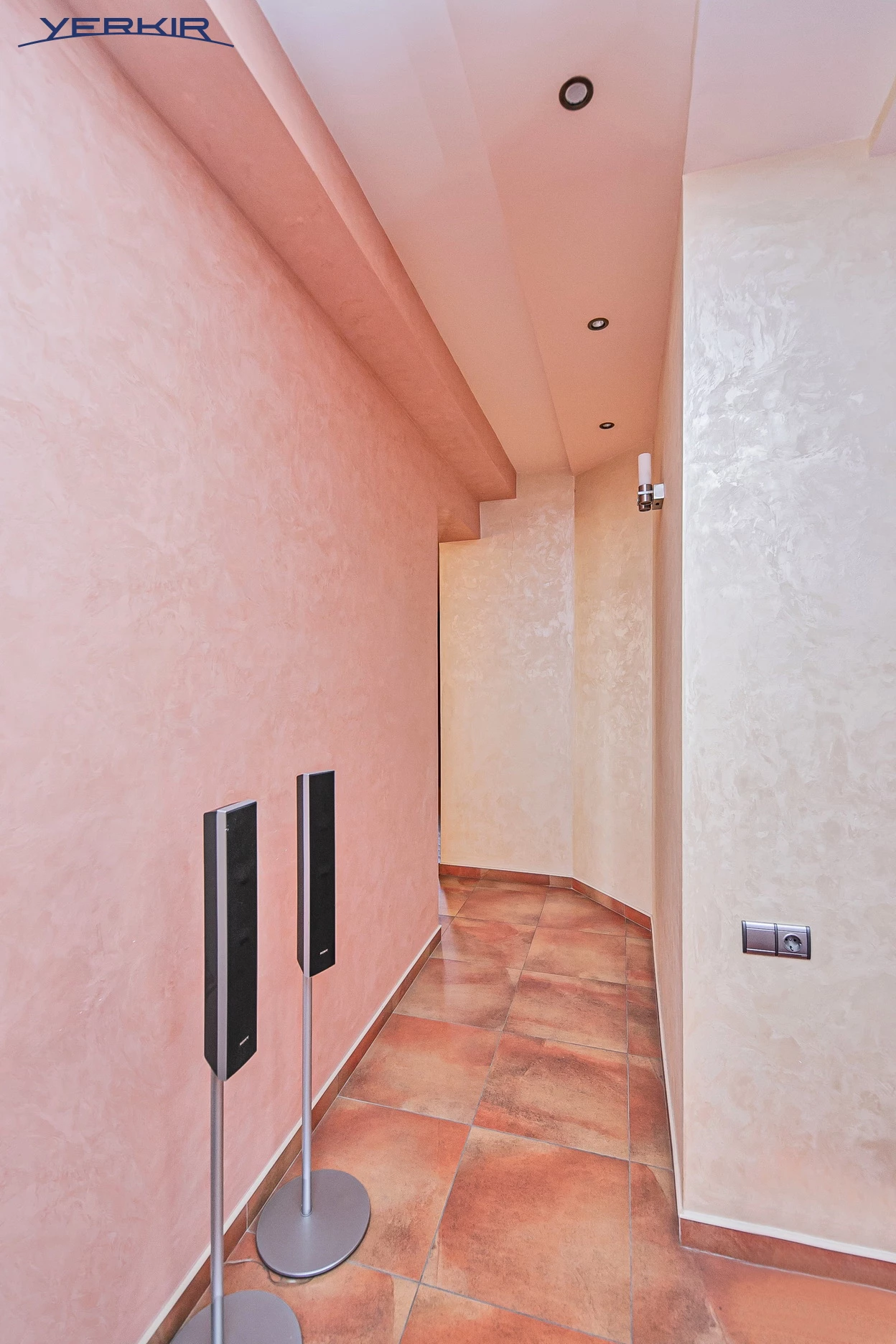 Apartments Code: 1+416145