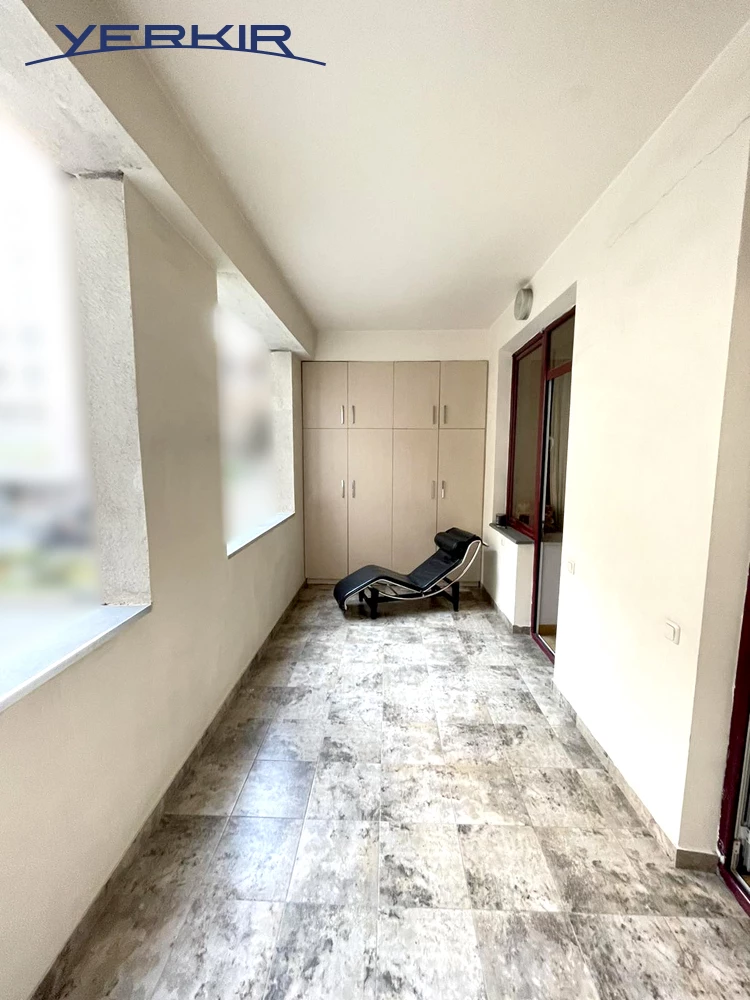 Բնակարաններ Կոդ` 3+405517