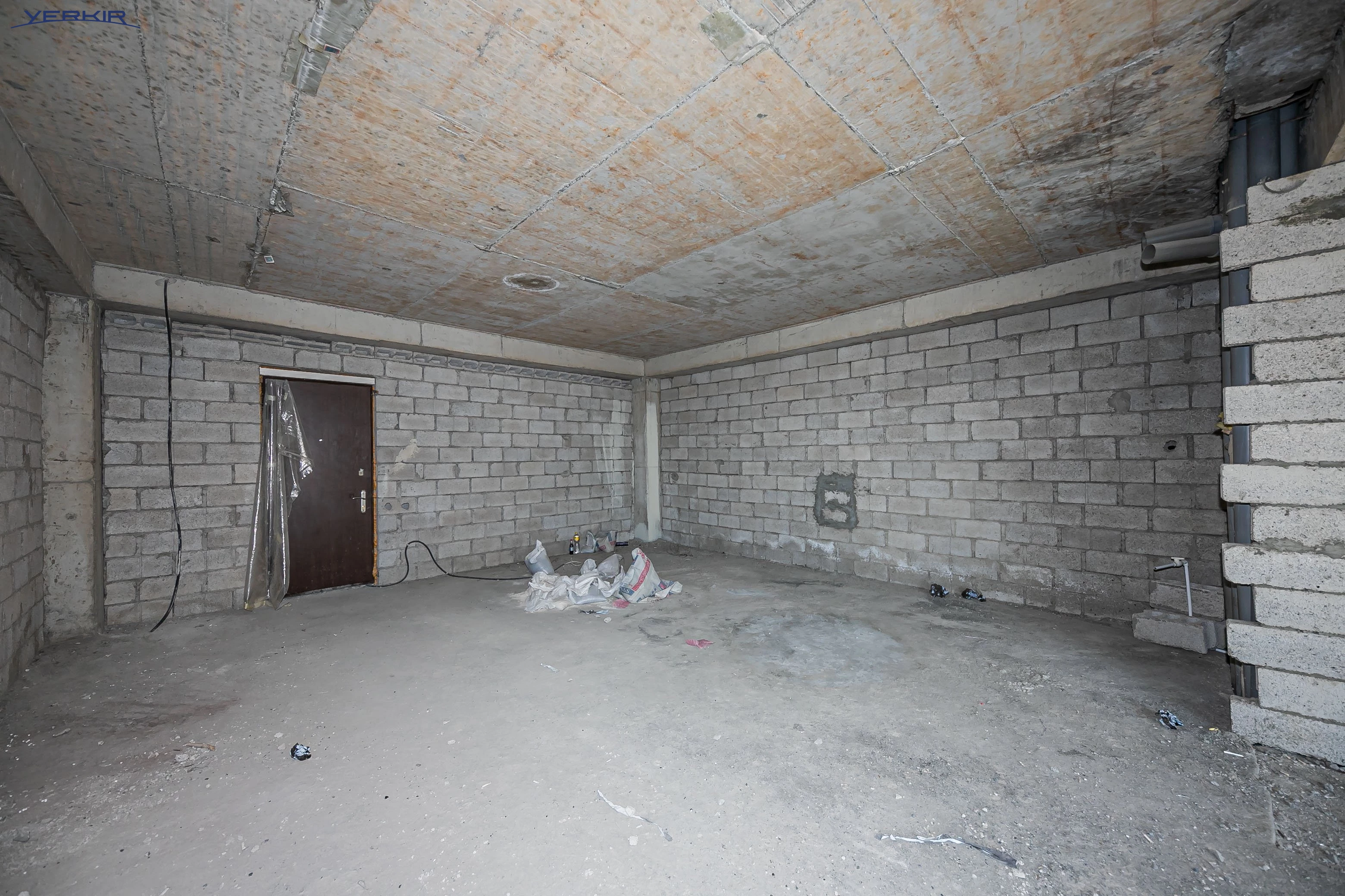 Apartments Code: 10+319879